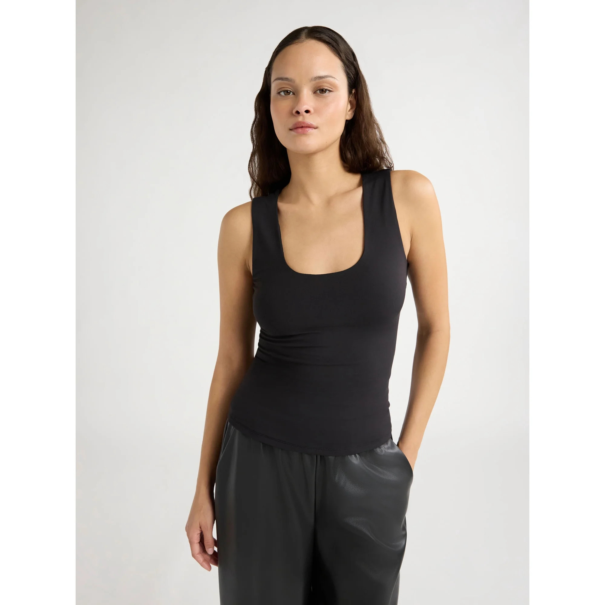 Scoop Women's Sleeveless Scoop Neck Contour Top, Sizes XS-XXL | Walmart (US)