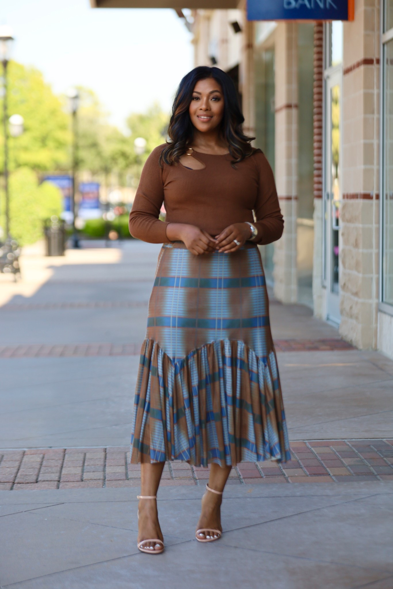 Omg I’m loving my new Fall statement skirt from @Catofashions 🙌🏽 it’s under $50 and perfect!! Chocolate brown, plaid, midi skirt. 

#LTKOver40 #LTKFindsUnder50 #LTKWorkwear
