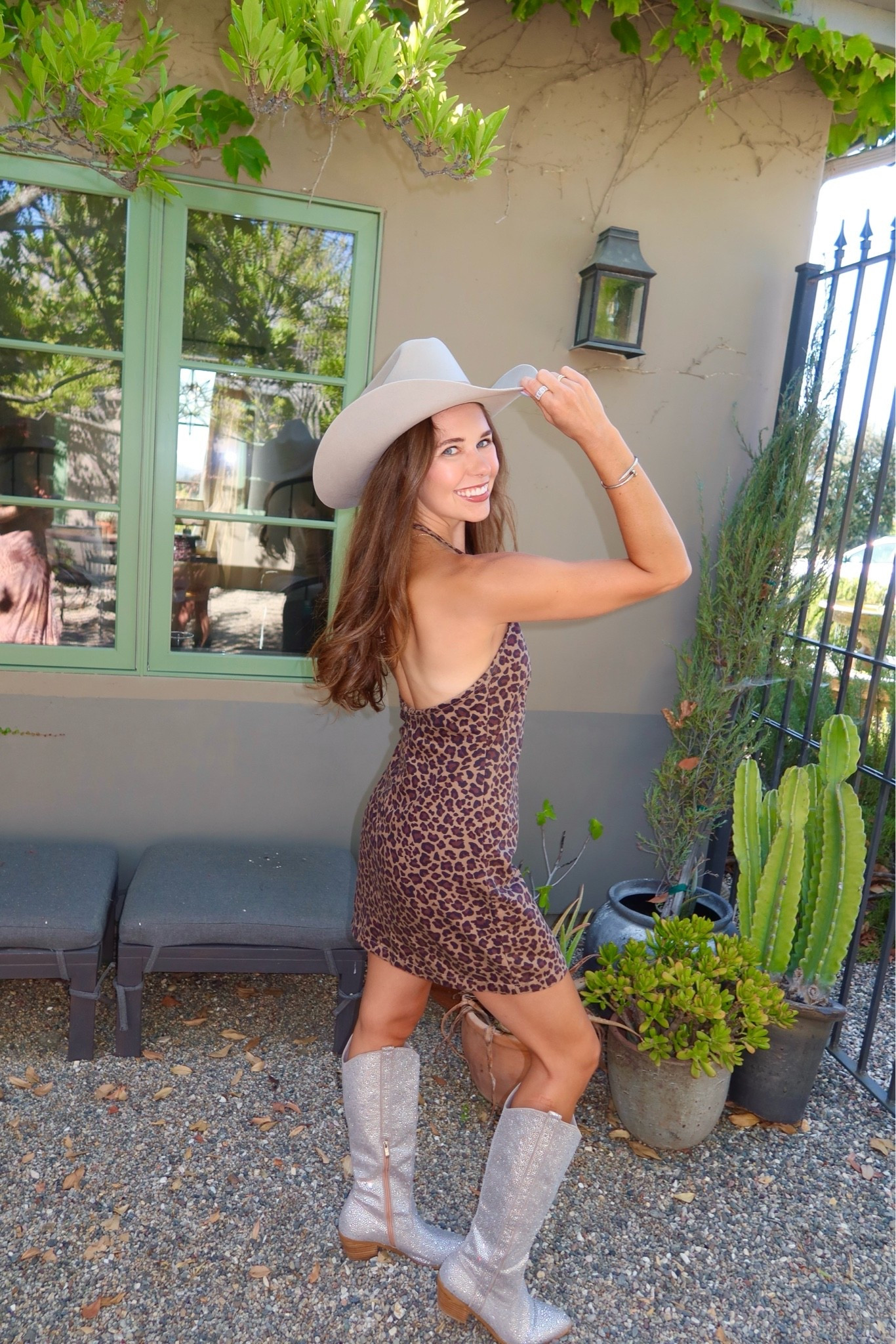 Wild Wild West outfit 🤠 dress is sold out but linked very similar styles

#LTKdayinmylife #LTKgrwm #LTKootd