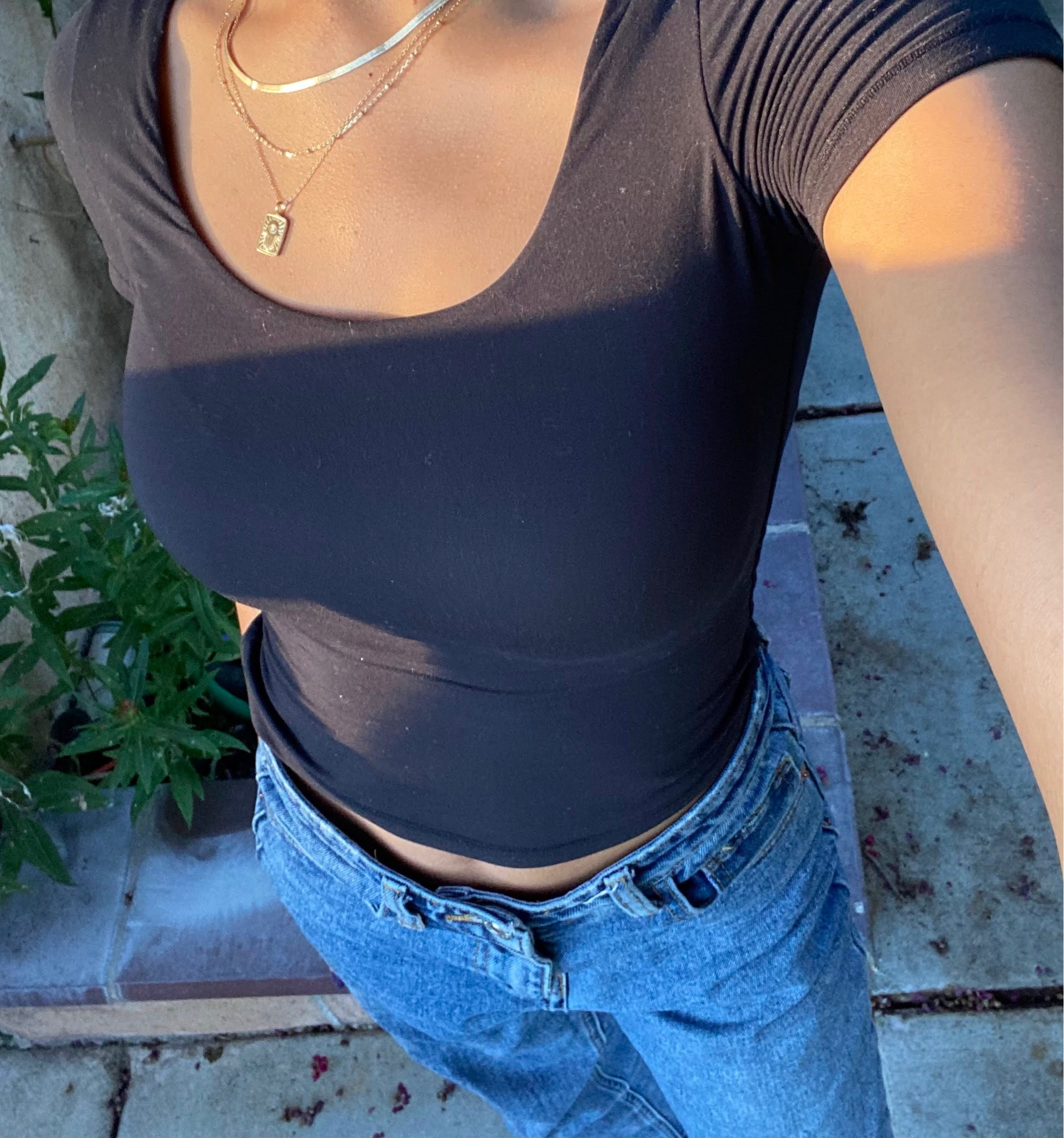 skims inspired fitted t shirt, straight leg jeans 

#LTKstyletip