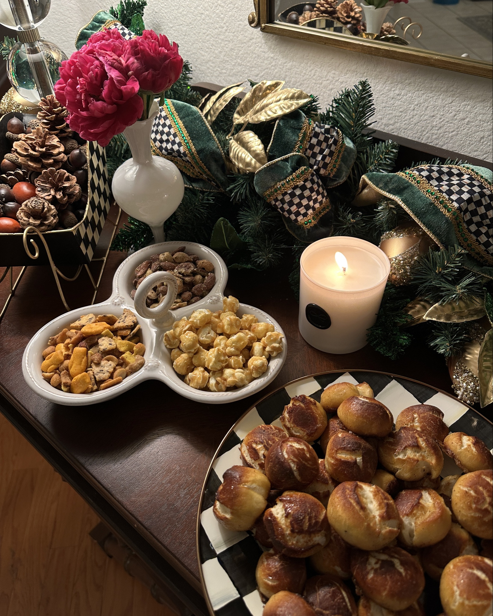 A few of my fave hosting items from Friendsgiving last night! Linked what I could.

#LTKHome #LTKSeasonal