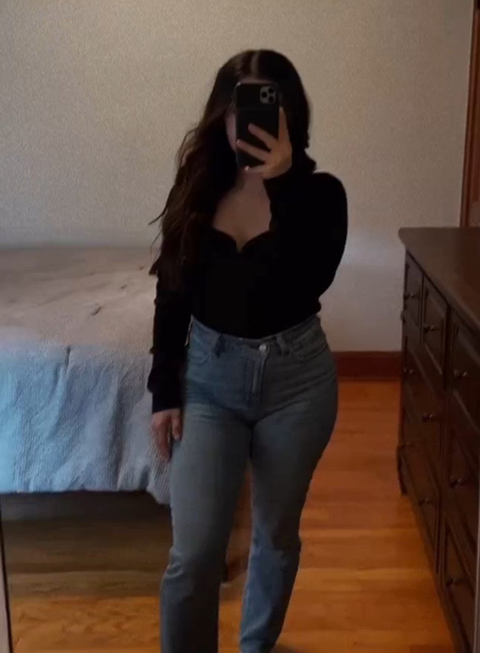 Cute fall outfit 

#LTKSeasonal #LTKHalloween #LTKcurves