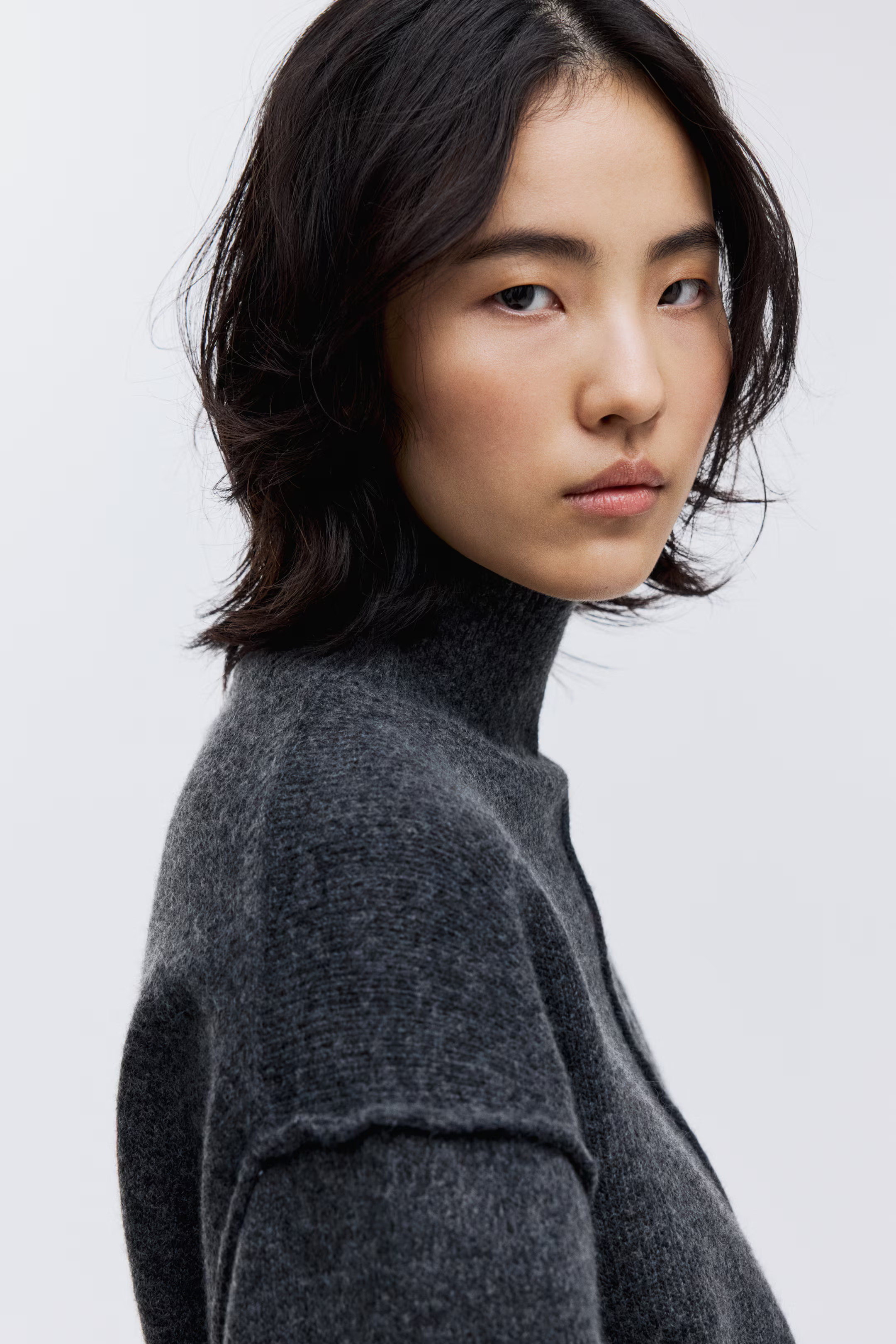 Seam-Detail Mock Turtleneck Sweater | H&M (US + CA)