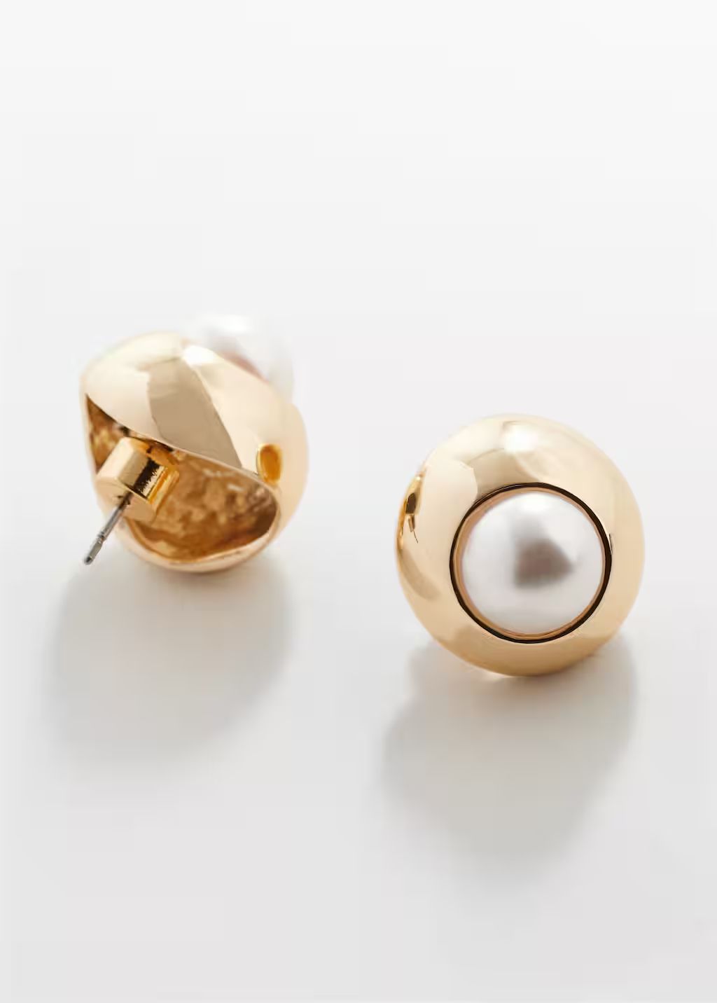 Spherical pearl-detail earrings -  Women | Mango USA | MANGO (US)
