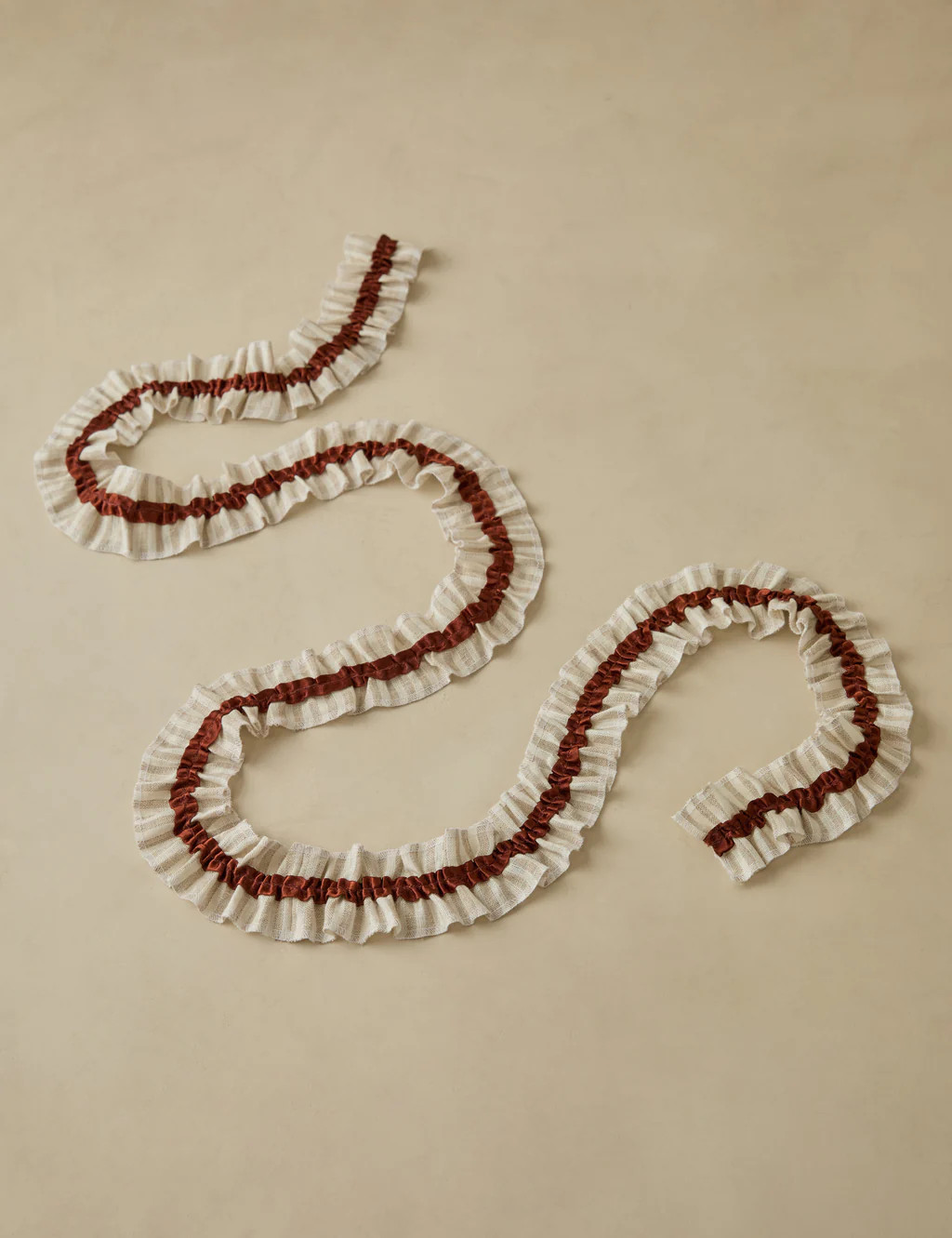 Carlen Linen Satin Garland | Lulu and Georgia 