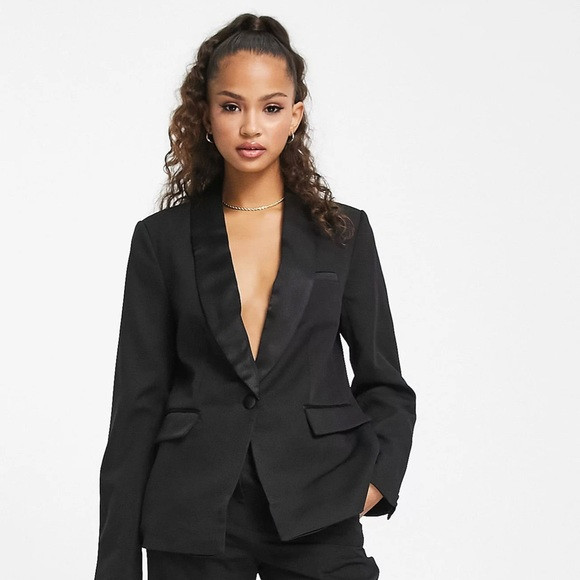 New look satin lapel blazer in black | Poshmark