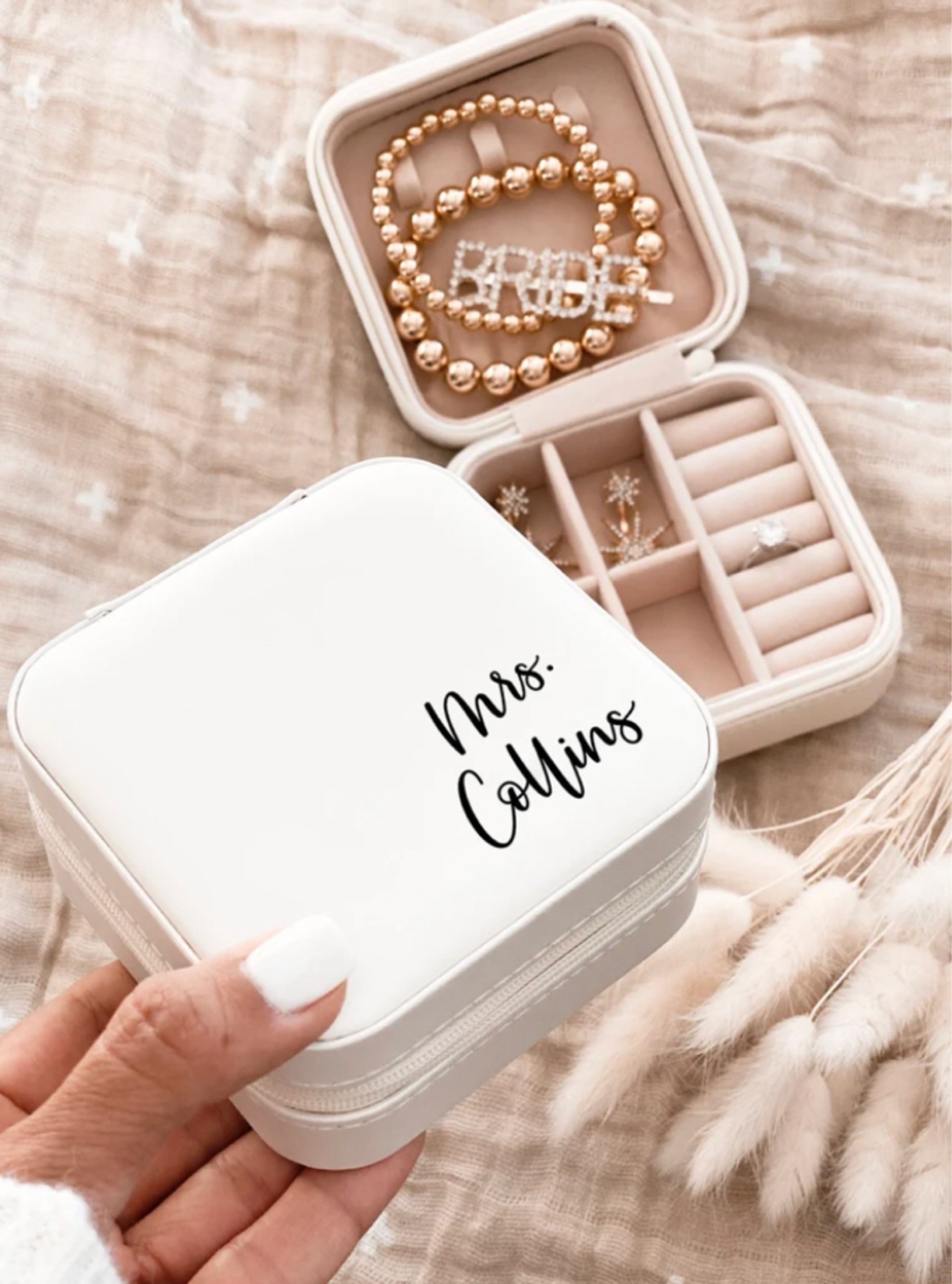 Best seller alert 🚨 Jewelry boxes by Mod Party

Jewelry box | ring accessories | gift for bride | gift for bride to be | bridal gift | engagement gift | engagement party | wedding day | getting married | I’m engaged | newly engaged | proposal gift | travel | travel jewelry box | gift for bridal
Party | gift for bridesmaid 

#LTKwedding #LTKtravel #LTKunder50