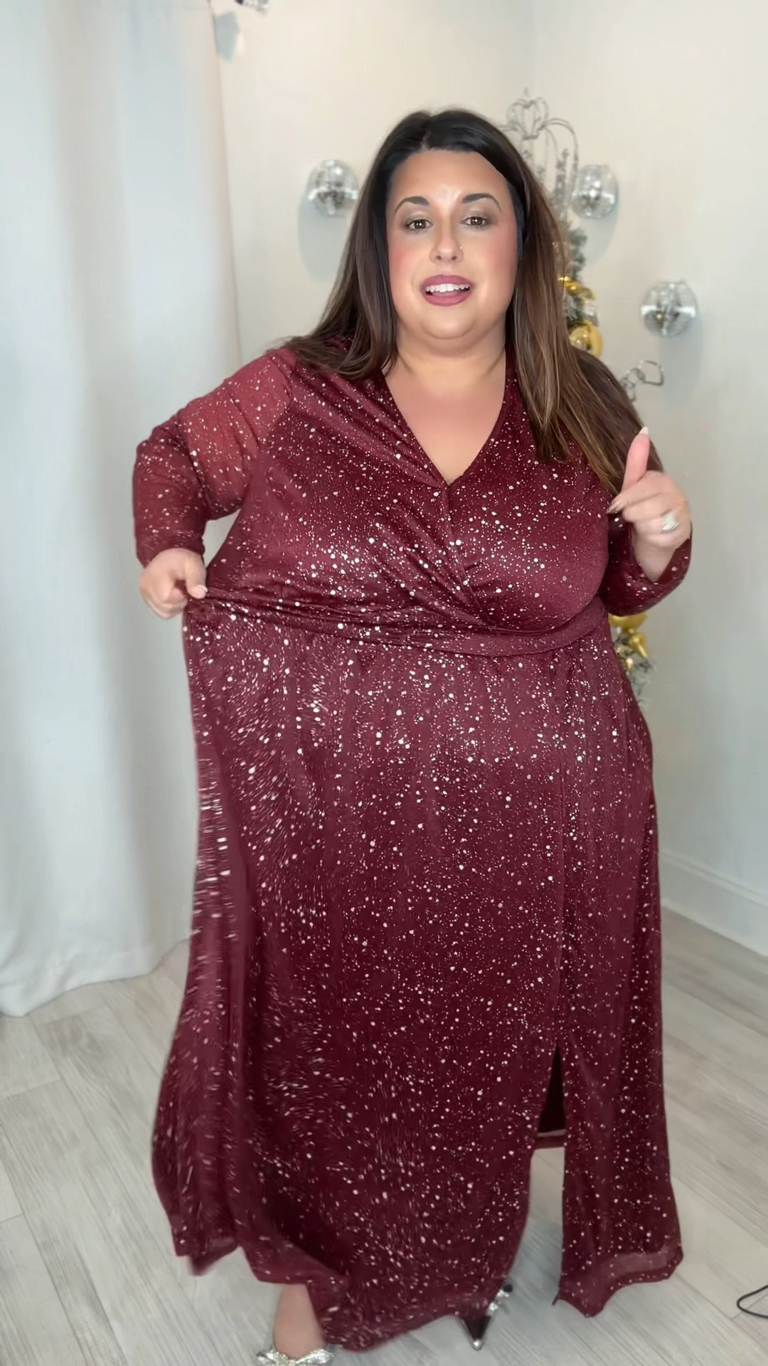 So stretchy - and perfect for the holidays 

#LTKPlusSize #LTKFindsUnder50 #LTKHoliday