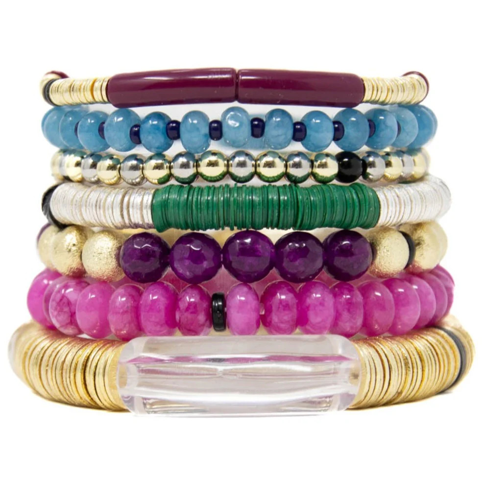 Saturday Vineyard Stack | Allie + Bess