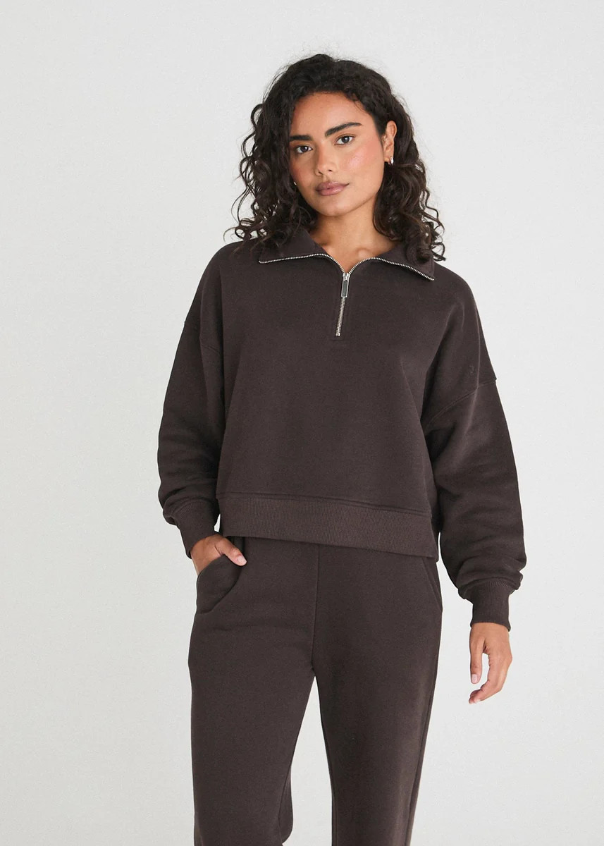 BOXY QUARTER ZIP SWEATSHIRT - BITTER CHOC | WAT The Brand