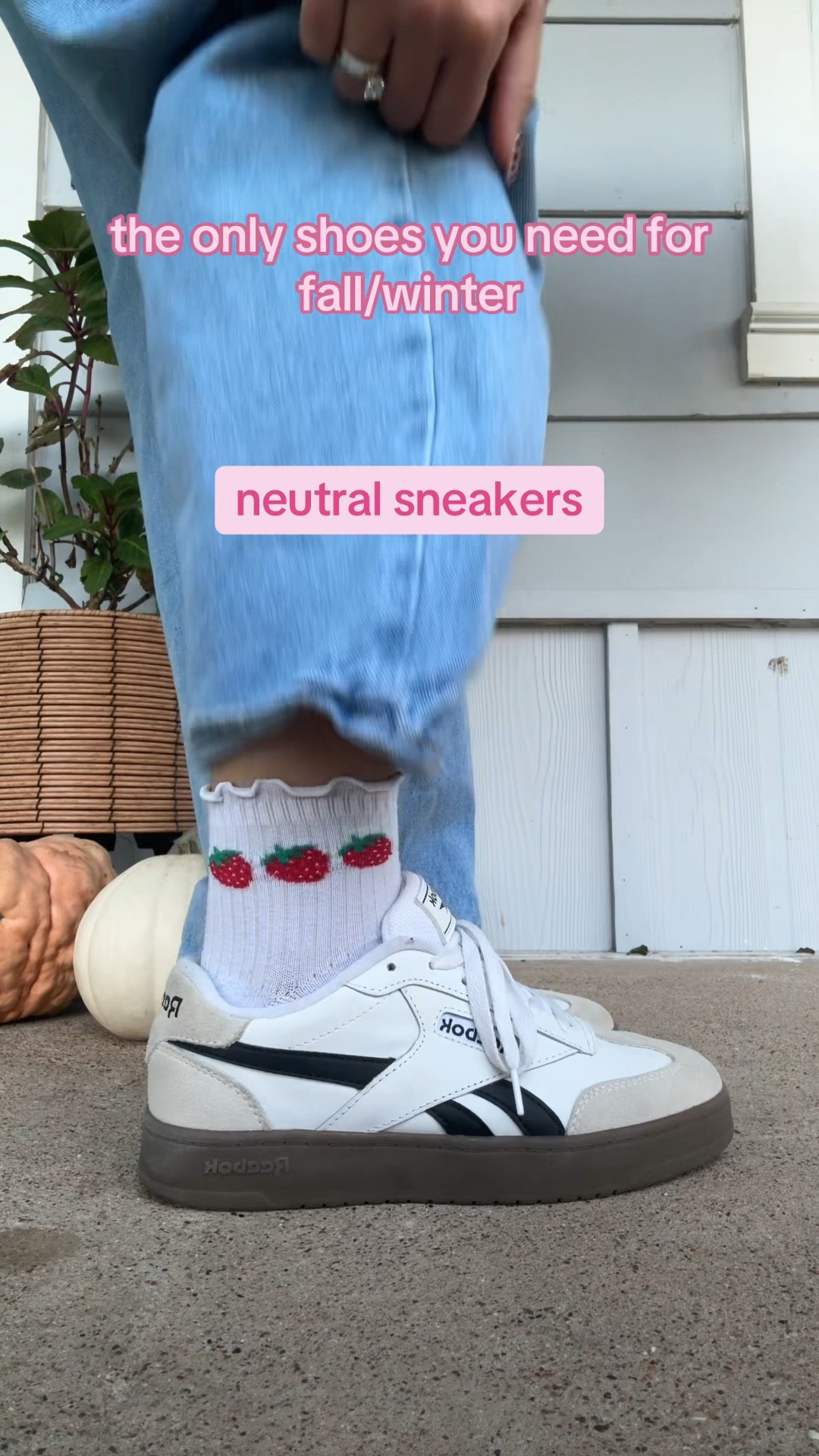 the only shoes you need for this fall/winter🍂🤎🧸

#LTKSeasonal #LTKFindsUnder100 #LTKShoeCrush