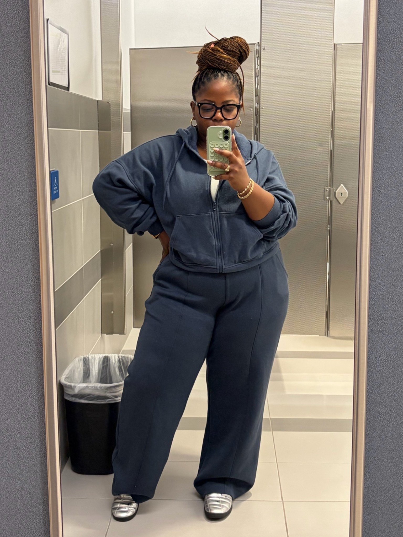 Wearing this #OldNavy set every chance I get, it’s super soft and comfortable. 
Jacket: L 
Pants: XL 
Shoes: @Nike US

#LTKgrwm #LTKootd #LTKMidsize