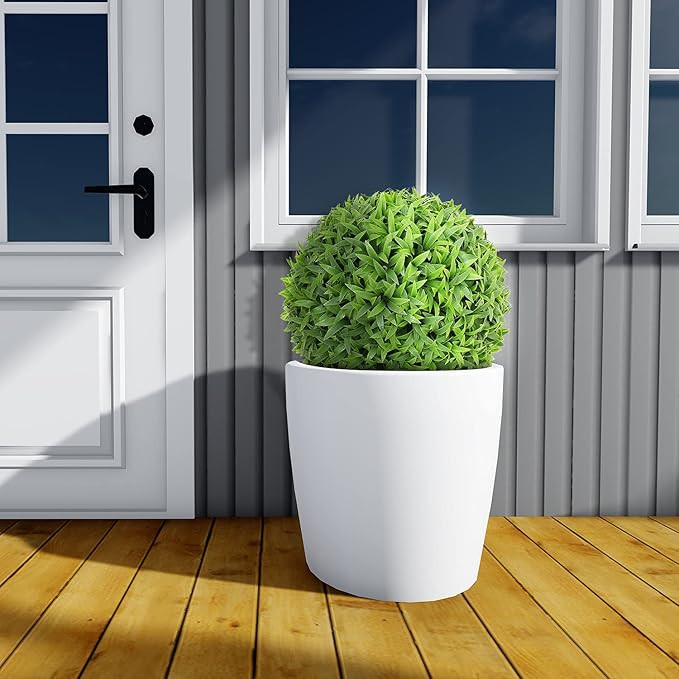 SunnyRoyal Topiary Ball Artificial Outdoor Boxwood Balls Topiary Lifelike Plants, Round Topiary f... | Amazon (US)