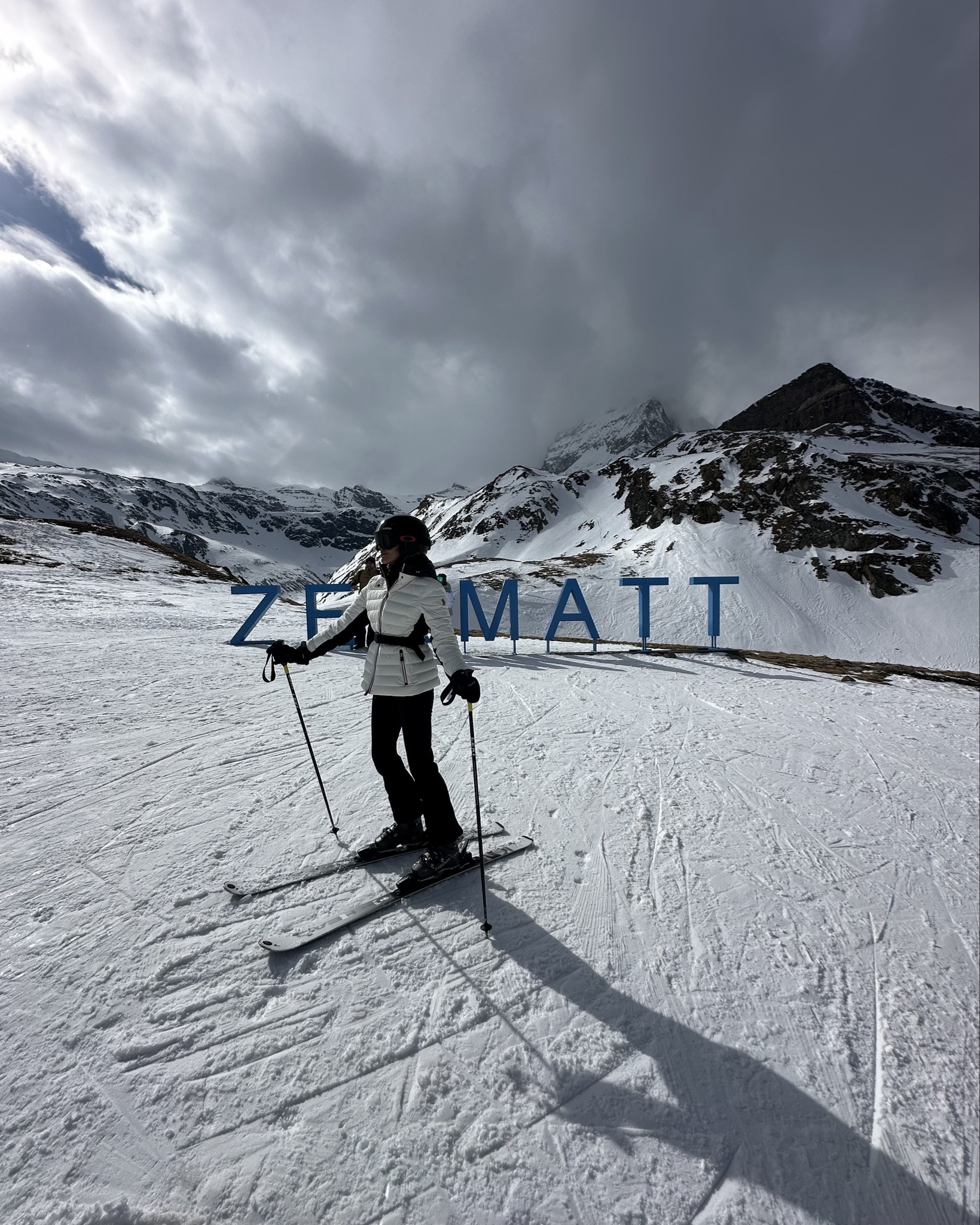 #EGPartner A winter escape in 2026 is a must for ski lovers! ⛷️ 
Book your next adventure with @Expedia with their Flash Deals on Black Friday, Cyber Monday, and Travel Tuesday at 75% off! 

Limited availability, while supplies last. See site on 11/28, 12/1, and 12/2 for details! #Ad 