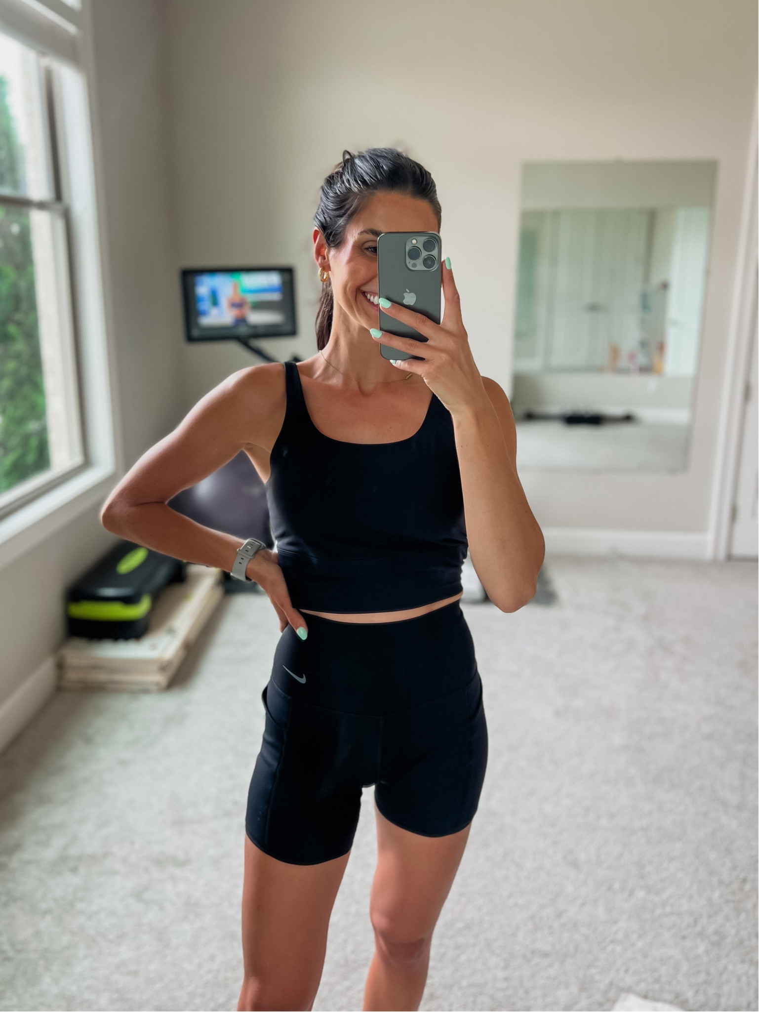 Top: Zenvy (has been on sale recently!)
Shorts: Universa 5” with pockets 🙌🏽
Shoes: metcon 5, true to size! 

@nikewellcollective #teamnike #ad 

#LTKActive #LTKsalealert #LTKfitness