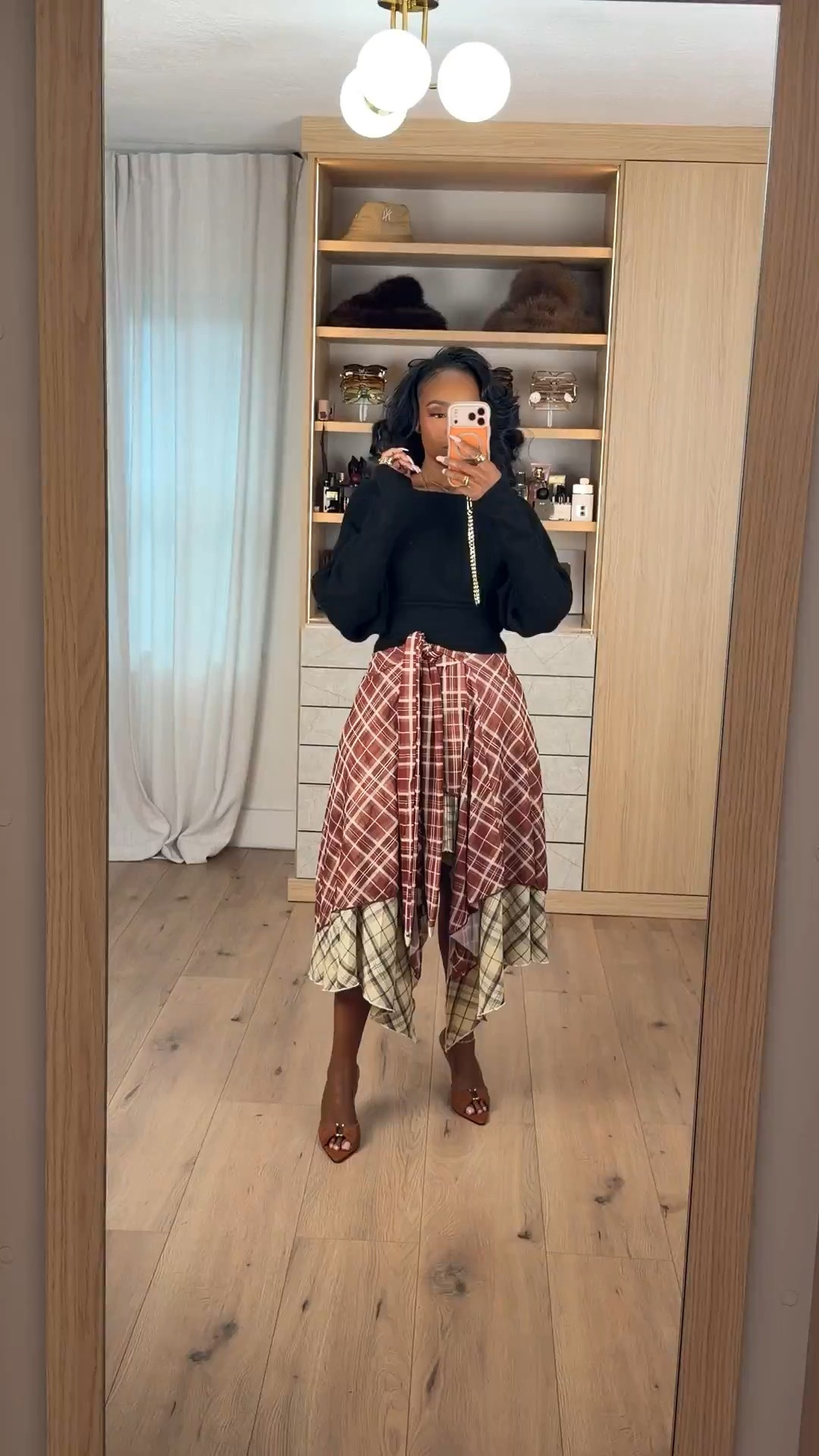 Scroll to shop! ✨ Everything from this look is linked below. 👇🏽    

Wearing: Size Small | 5’4” | 140 lbs  

📲   Download the FREE LTK app & follow me (@kirasfashionfinds) to shop all my daily finds.  #LTKootd #LTKPetite #LTKU

#LTKvlog #LTKgrwm #LTKootd