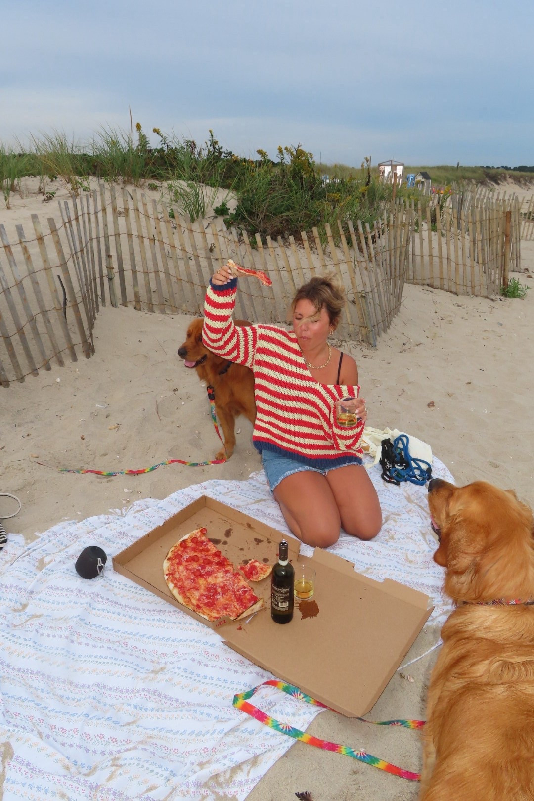 the perfect knit sweater for late summer nights ❤️

#LTKStyleTip #LTKTravel