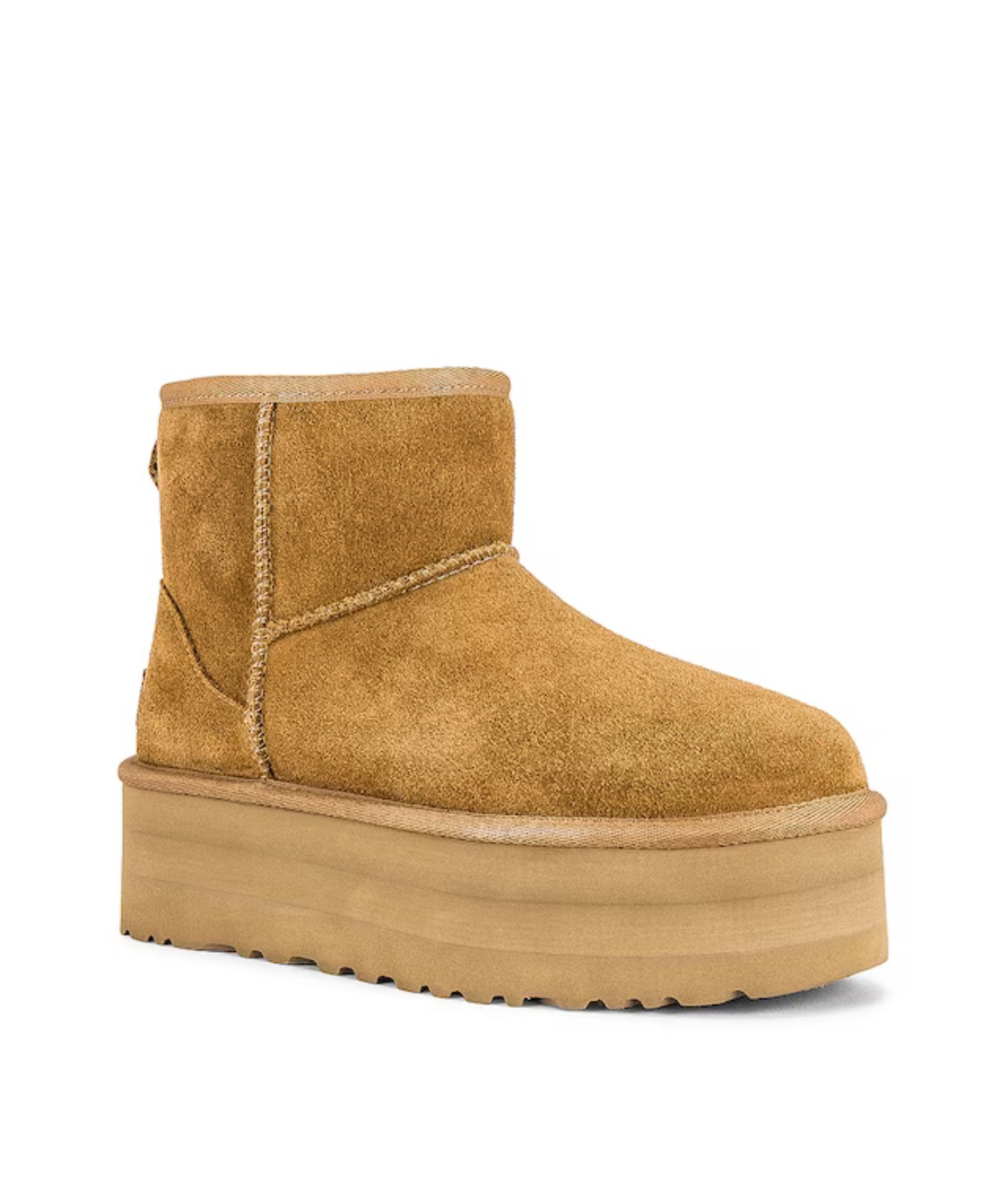Ugg. Ugg platform. Boots.

#LTKMostLoved #LTKGiftGuide #LTKSeasonal