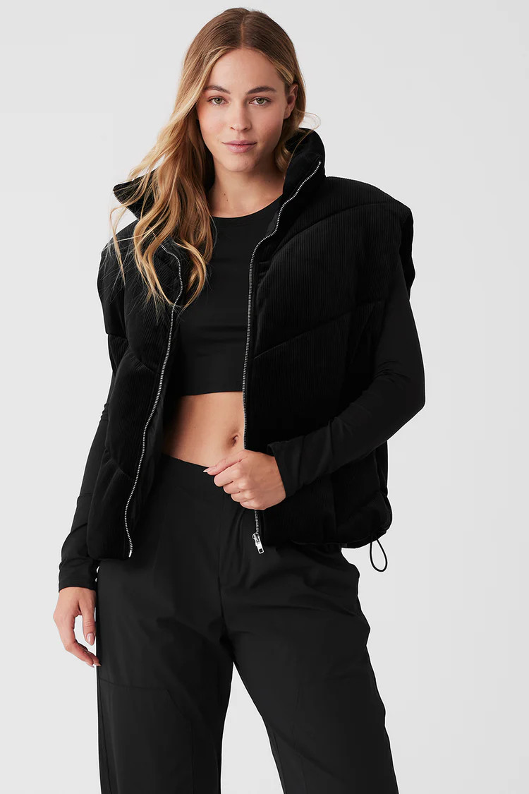 Ribbed Velour Mountain Side Puffer Vest | Alo Yoga (US)