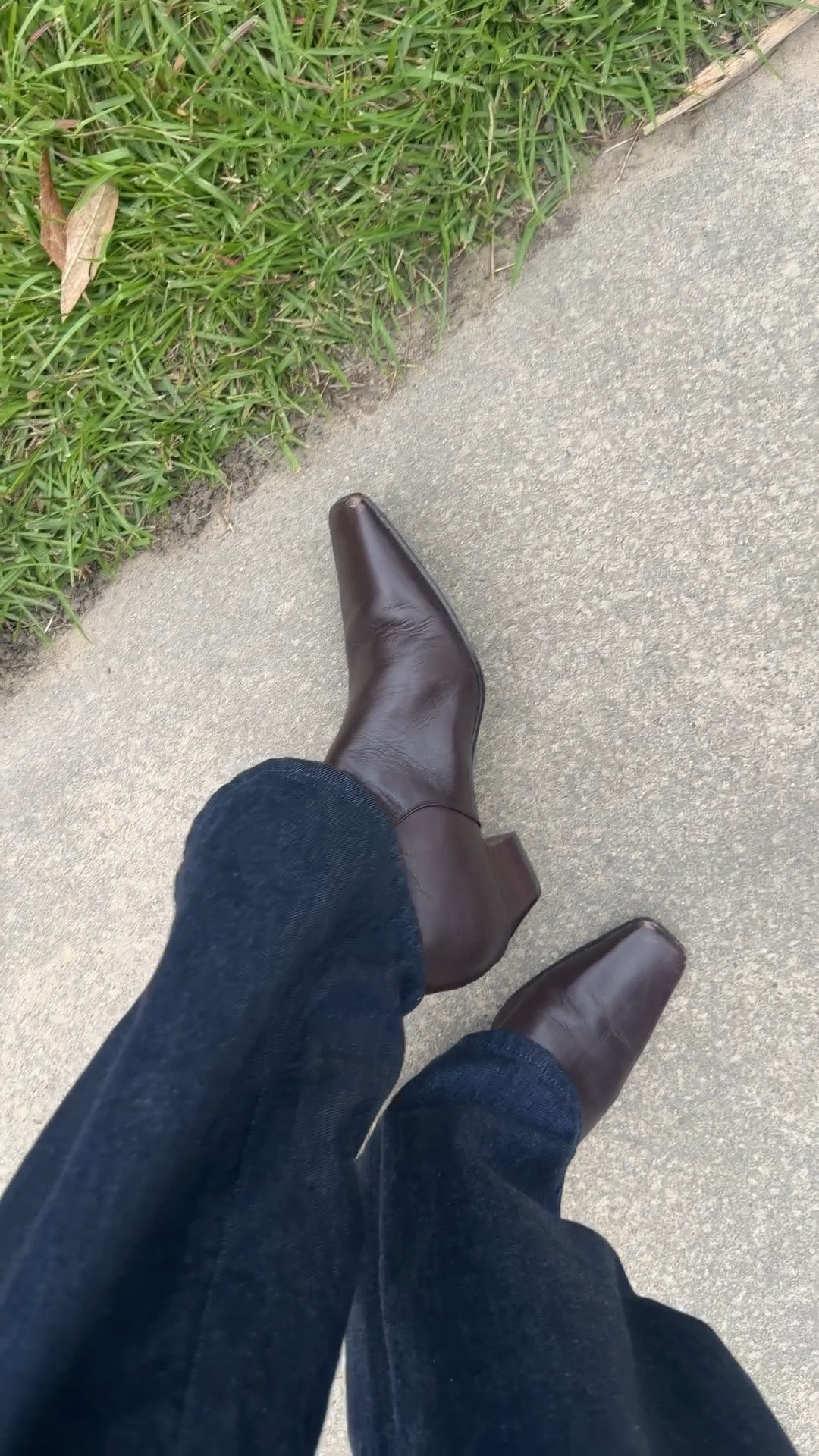 I promise you, you will reach for these boots over and over and over again this whole season. And they’re on sale right now. They run tts and they come in black, dark brown, a crocodile texture, and suede ￼￼

#LTKOver40 #LTKWorkwear #LTKootd