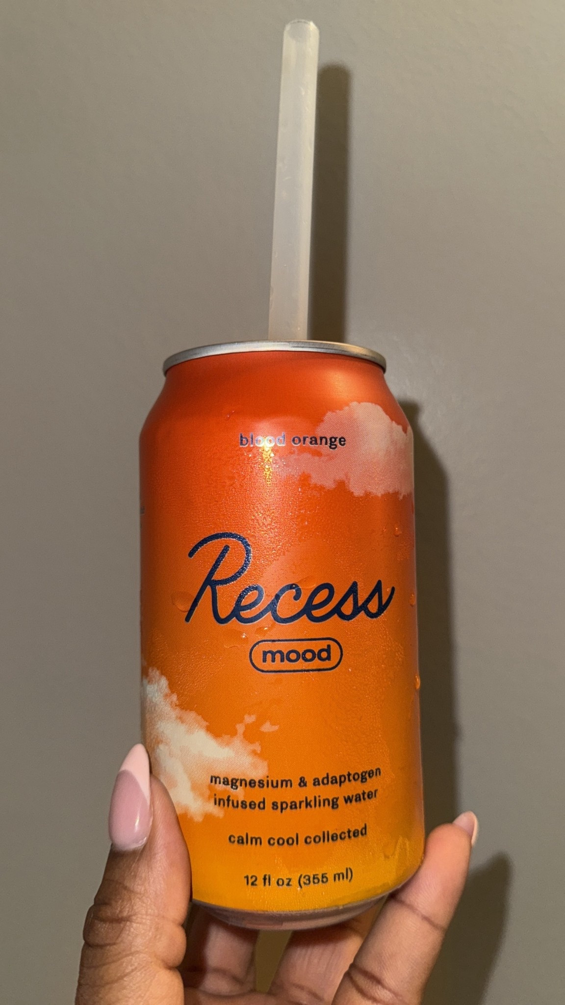 ✨Sip your calm.✨ Sometimes you just need a little reset in a can—Recess Mood is my go-to when I want to stay balanced, focused, and still keep it cute. Perfect for mid-day slumps, working from home, or before stepping into my flow.

🫧 Infused with magnesium + adaptogens = less stress, more you.
🫶🏽 Pairs well with a good playlist, cozy fit, and soft lighting.

#LTKHome