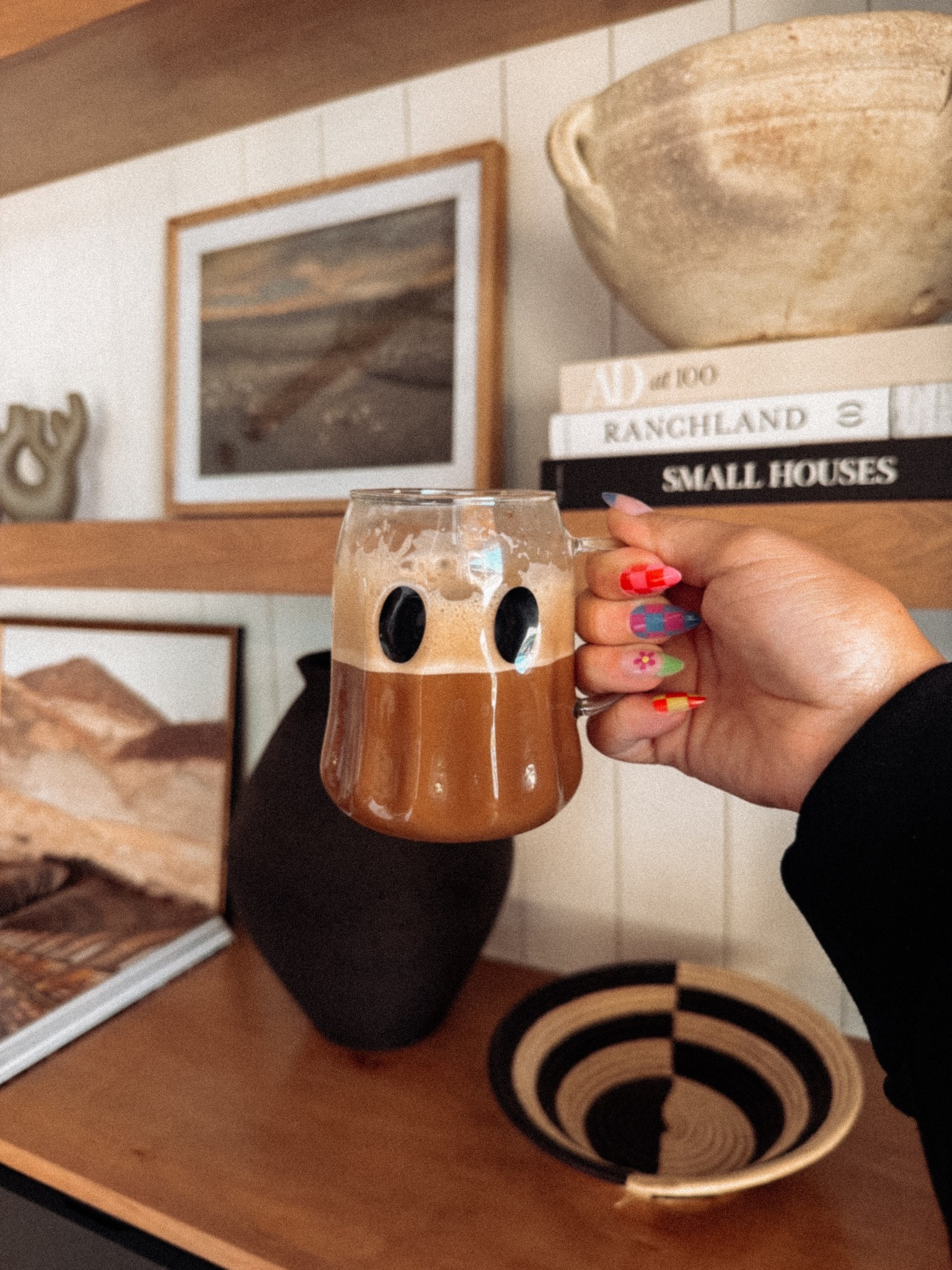 Halloween coffee mug from Walmart


#LTKMidsize #LTKFindsUnder50 #LTKStyleTip