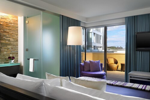 W Scottsdale | Expedia (US)