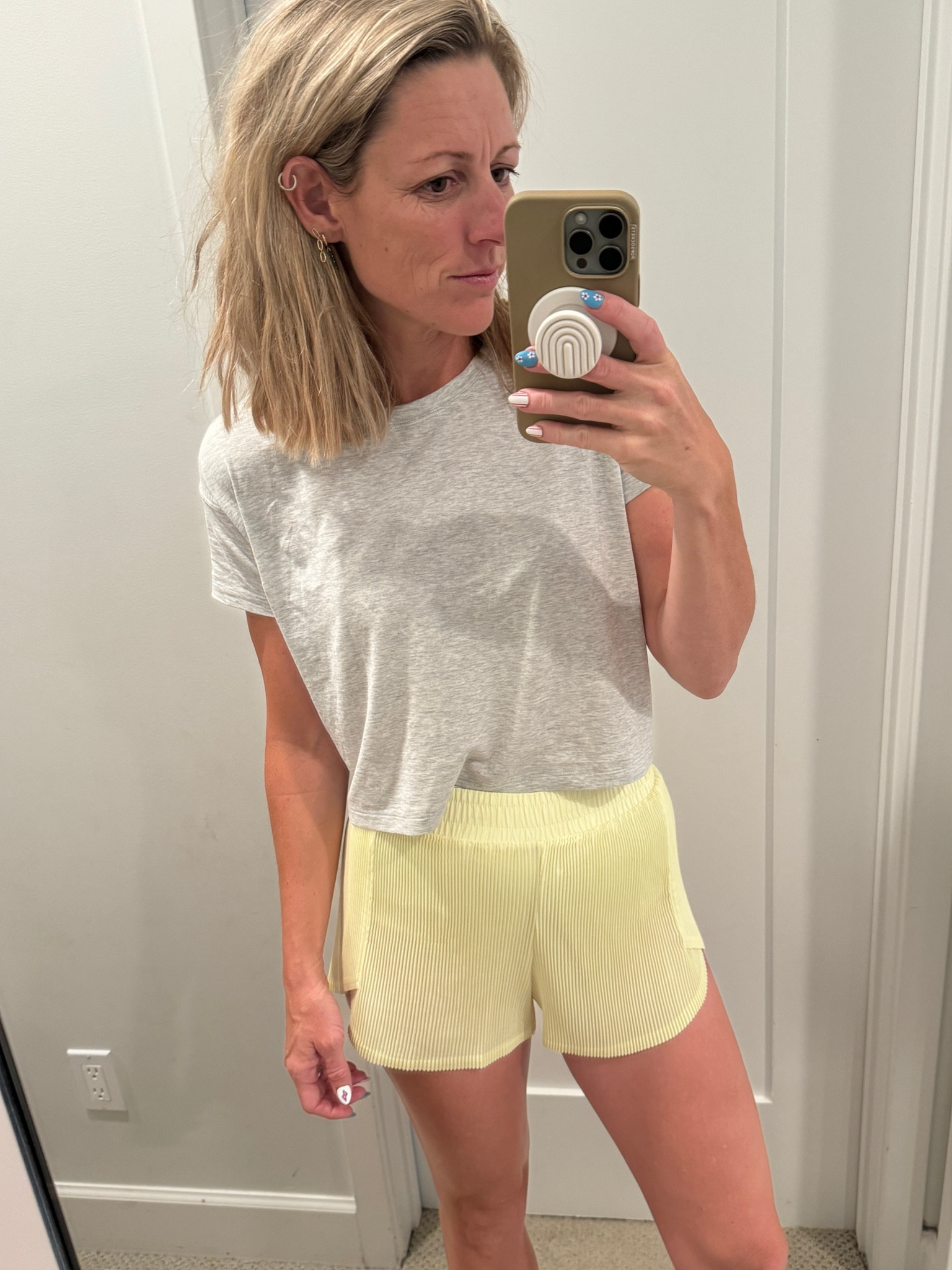 There is no better, or softer, and perfectly cropped tee then this one. Paired with my favorite and best selling shorts of summer.  

#Shorts #SummerOutfit #ActiveOutfit #GymOutfit #TennisOutfit #CroppedTee

#LTKFitness #LTKActive #LTKStyleTip