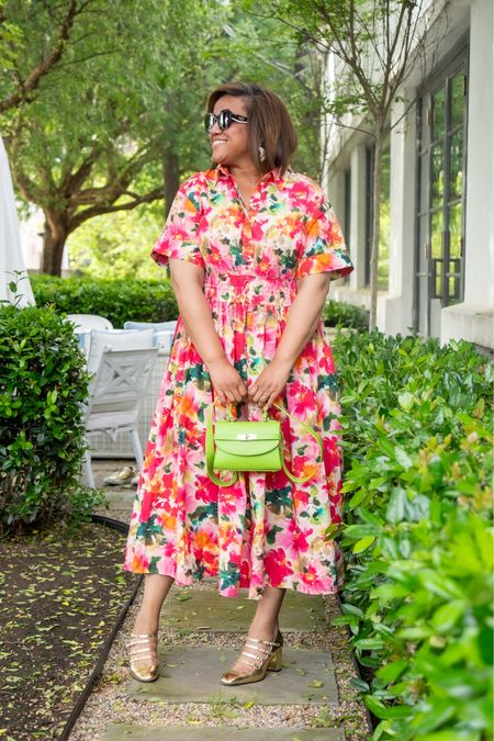 The perfect summer floral dress and print!!!!  The fit is fantastic and the quality is, too!  Fit is TTS (I purchased my typical size 16) 👗💓🌸🌺. 

This @silverandriley bag is INCREDIBLE, too!  It’s the perfect pop of color!

My shoes and my handbag are #gifted 