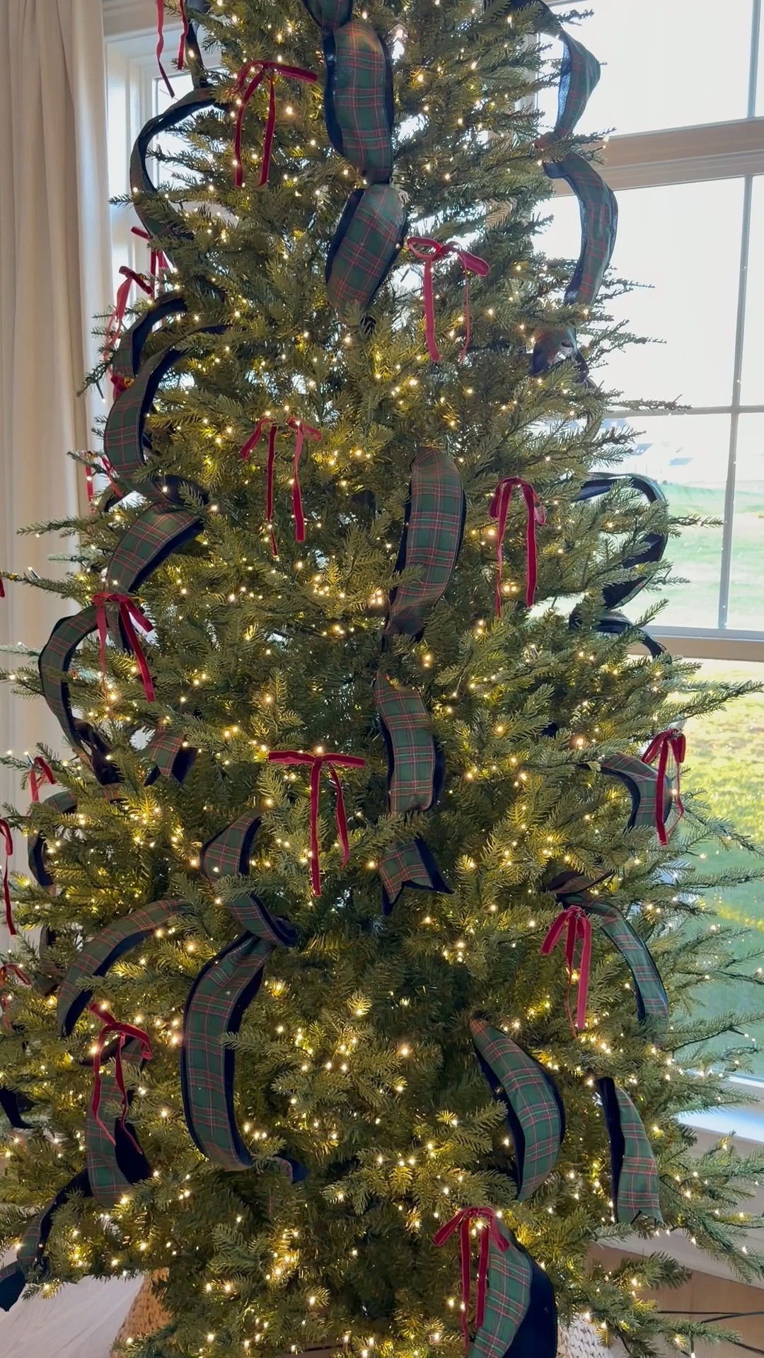 Time for ornaments! Starting to love the look of the ribbon, through I wasn’t sure at first what the heck I was doing! 

Ralph Lauren Christmas • classic Christmas • traditional style

#LTKHoliday