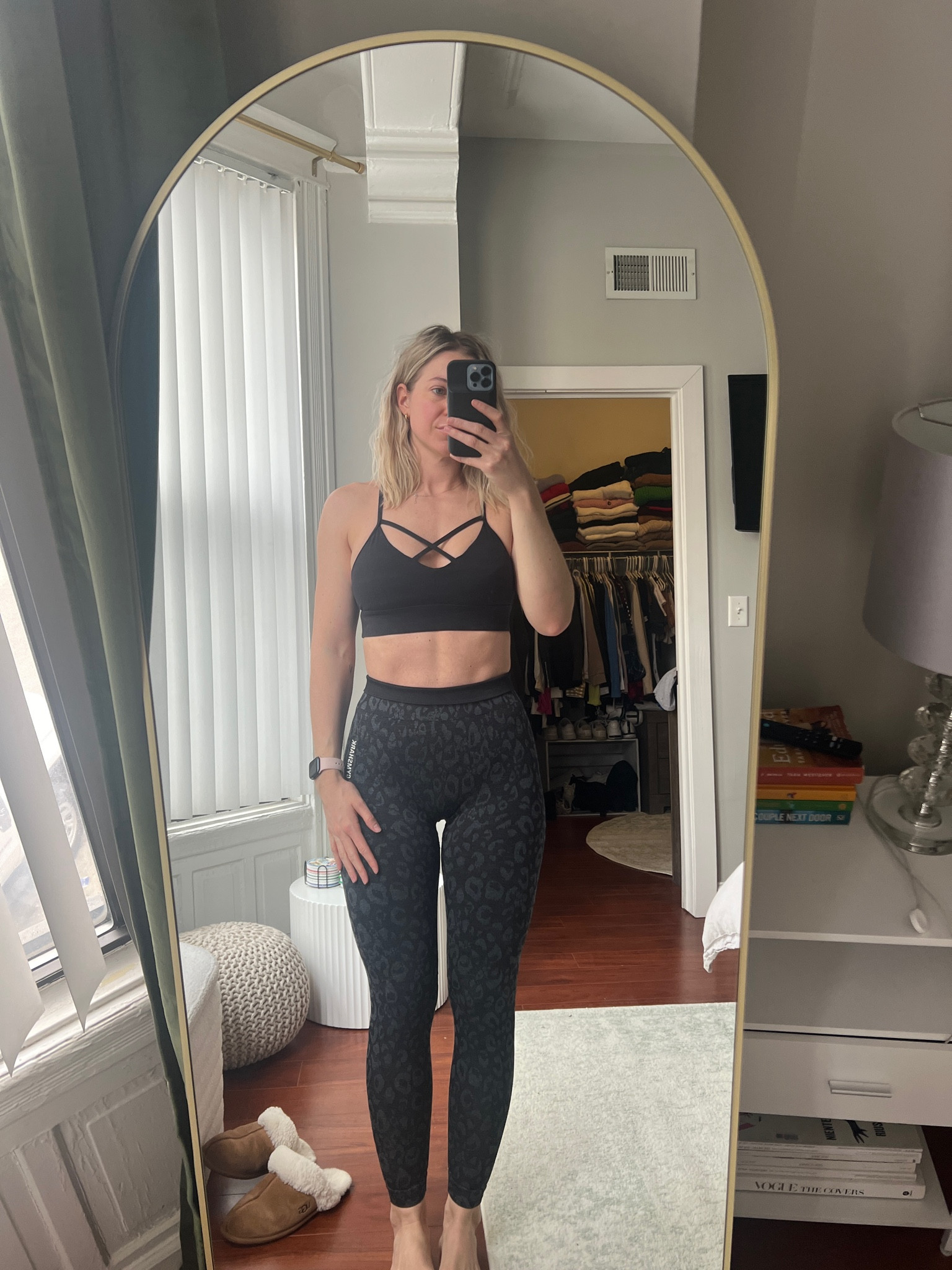 Gym outfit of the day 🖤 one of my favorite pair of leggings for leg day! 

#LTKfindsunder100 #LTKMostLoved #LTKfitness