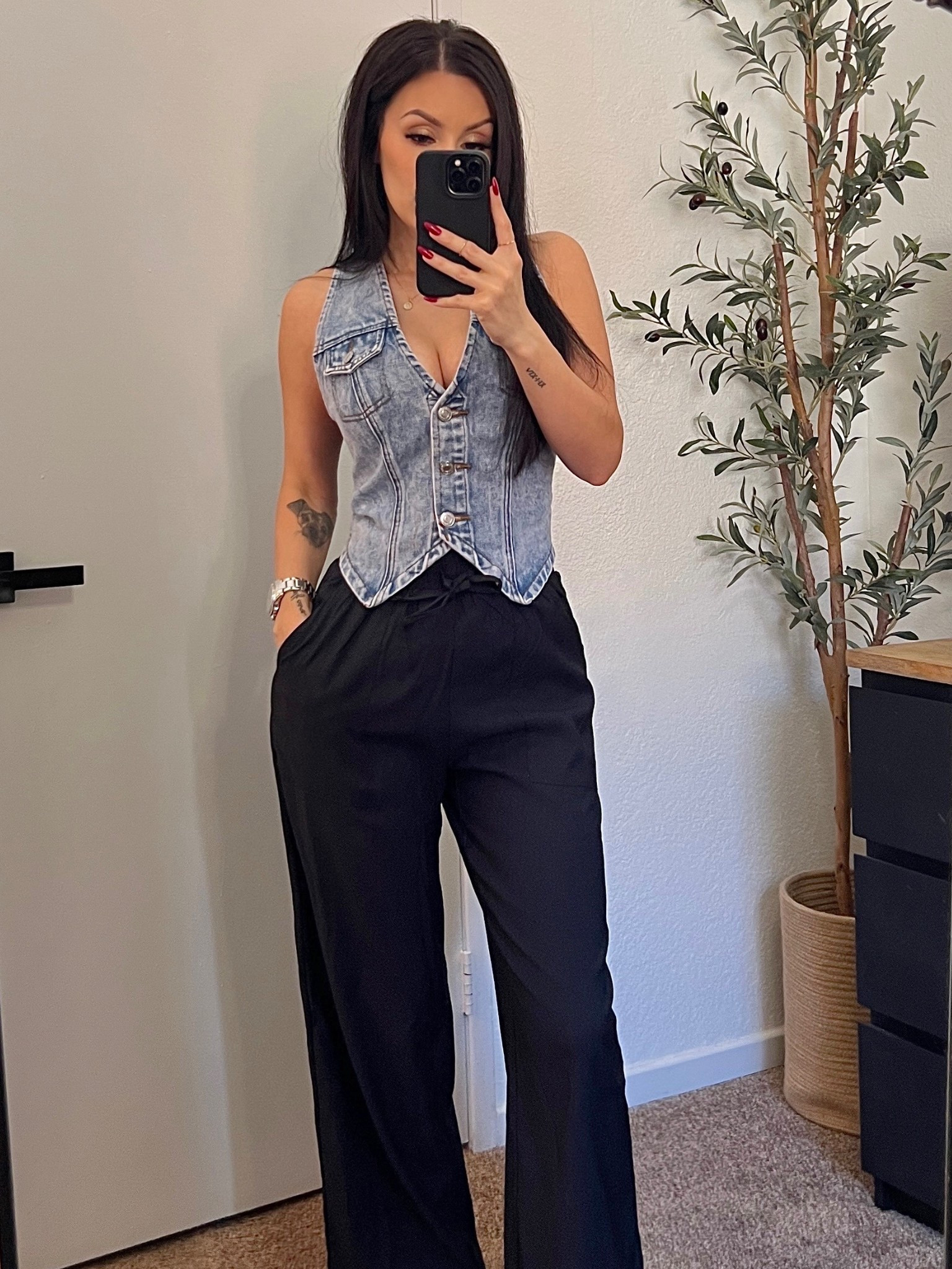 Denim vest + linen pants #ootd 

#LTKSaleAlert #LTKStyleTip #LTKBeauty