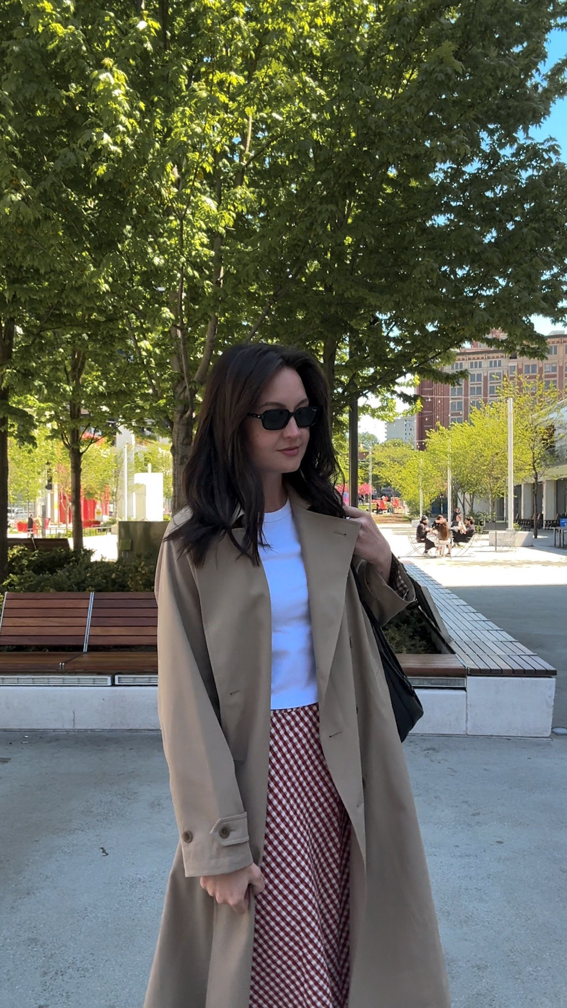 Montréal 🏁

Formula one weekend city girl aesthetic Pinterest trench coat Uniqlo white t-shirt skirt casual ootd

#LTKcanada #LTKtravel #LTKsummer