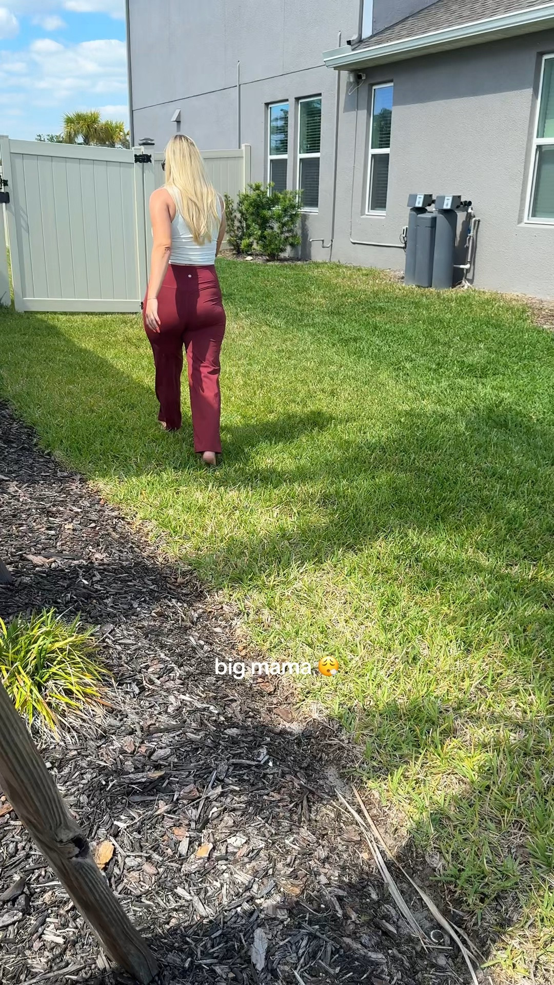 The most comfortable maternity pants ever!! 

#maternity #maternitypants #maternityfashion

#LTKBump #LTKBaby