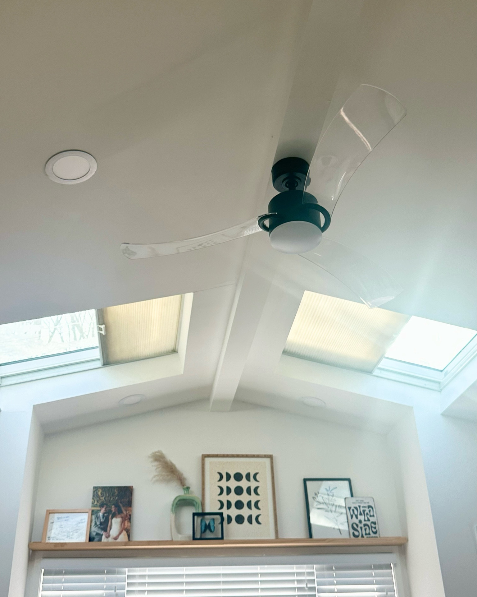 🖤 Sleek modern black and clean ceiling fan in our Primary Bedroom

✨Home style tip- if you have architectural details on your ceiling you love and want to highlight - go for a lower profile ceiling fan look go with clear blades so there’s less visual weight on the fan and more emphasis on the architecture 

🛍️I’ve rounded up some more options too- check them out below! #LTKStyleTip #LTKFamily

#LTKHome
