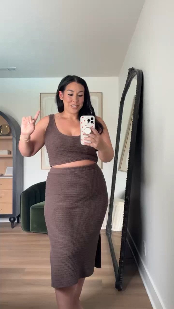 Midsize vacation outfit! 
-
-
-
Spring outfit inspo, affordable fashion, abercrombie fashion, abercrombie new arrivals, vacation outfit, matching set, abercrombie outfit

#LTKootd #LTKMidsize