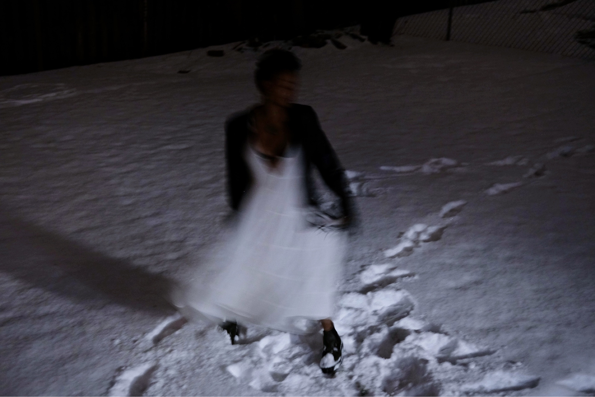 Australian painter Steve Salo’s haunted portraiture works are oil-based snapshots of the secrets we keep when we are hidden.

Read more about them here:

& shop the curated selections below. 

#LTKart
#LTKinteriors

#LTKhome #LTKGiftGuide