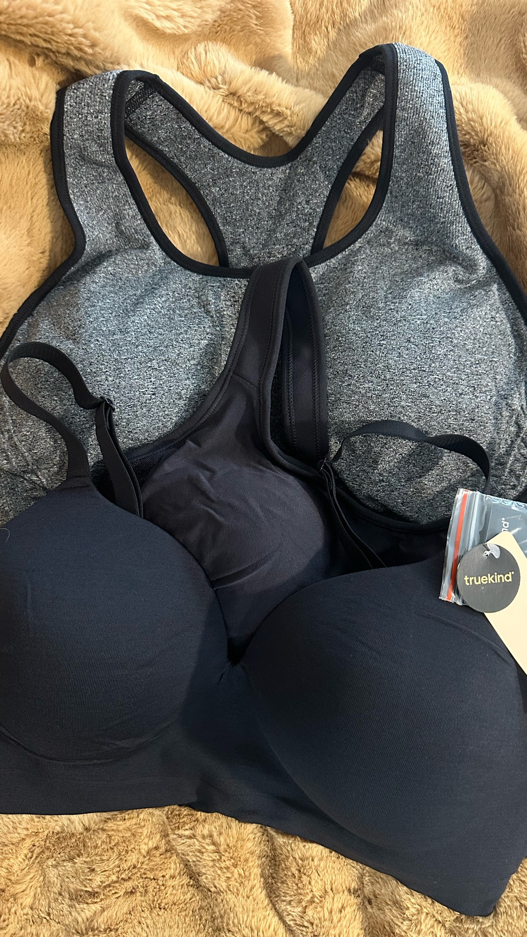 Amazing wire free bras with EXCELLENT support! I am a 36DDD and these work great for me - highly recommend! For reference, I’m in a large in all styles. 

#LTKOver40 #LTKselfcare