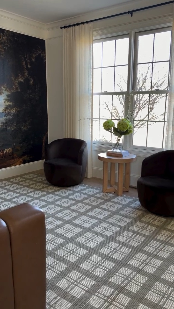 Spring is almost here and what a better way to get ready for it then getting a new rug 😍  #theloloilook #rug #springrefresh #loloirugs #familyroom

Comment SHOP below to receive a DM with the link to this post on my LTK ⬇ https://liketk.it/5YyzX ltkspringsale ltkhome ltkseasonal