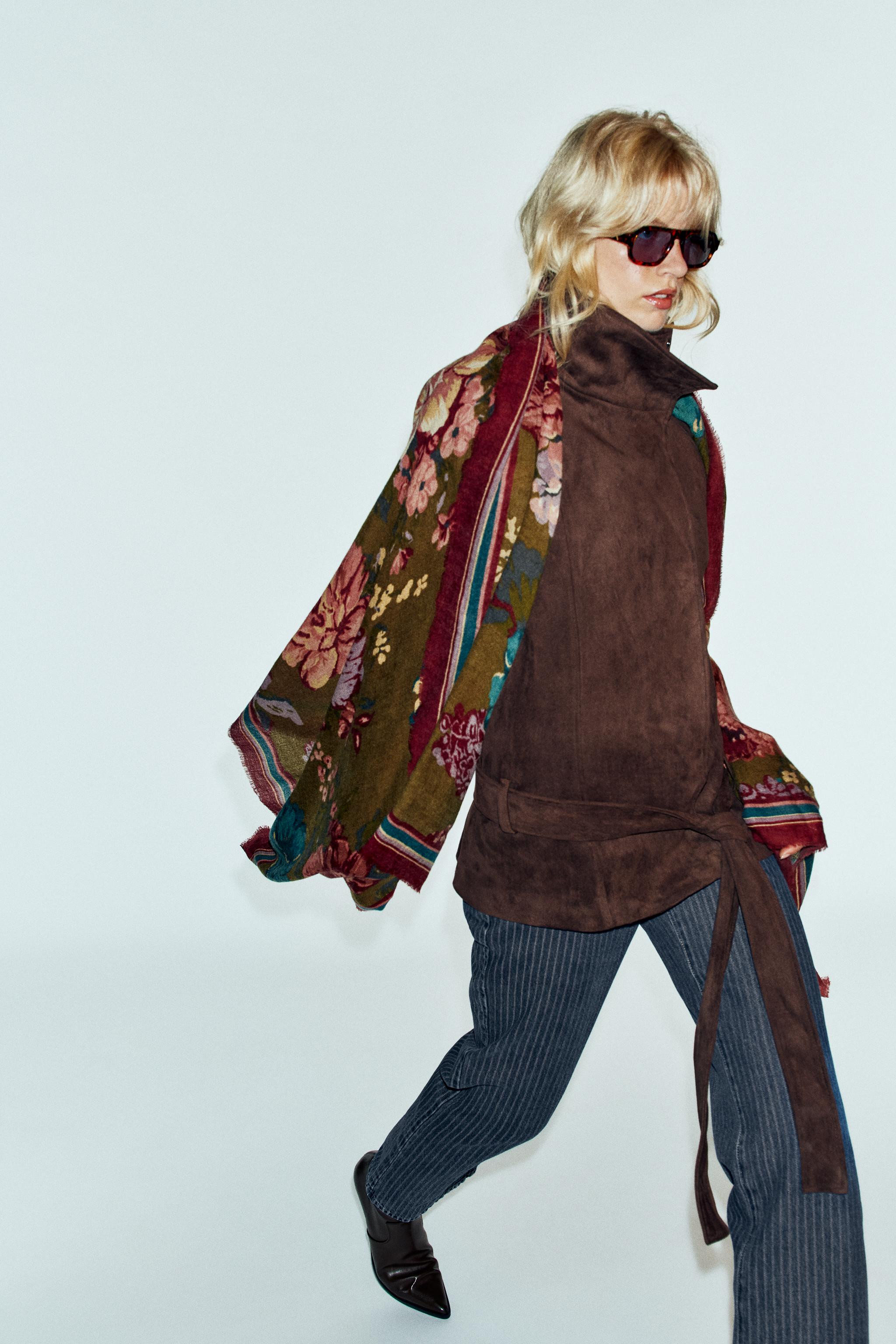 PRINTED FLORAL WOOL SCARF | Zara US