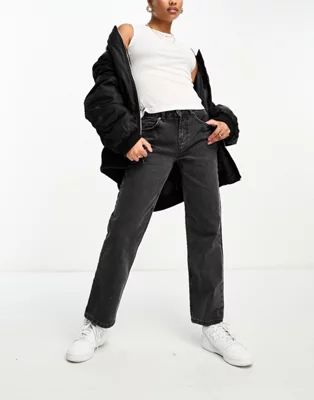 ASOS DESIGN Petite 90's straight jean in washed black | ASOS (Global)