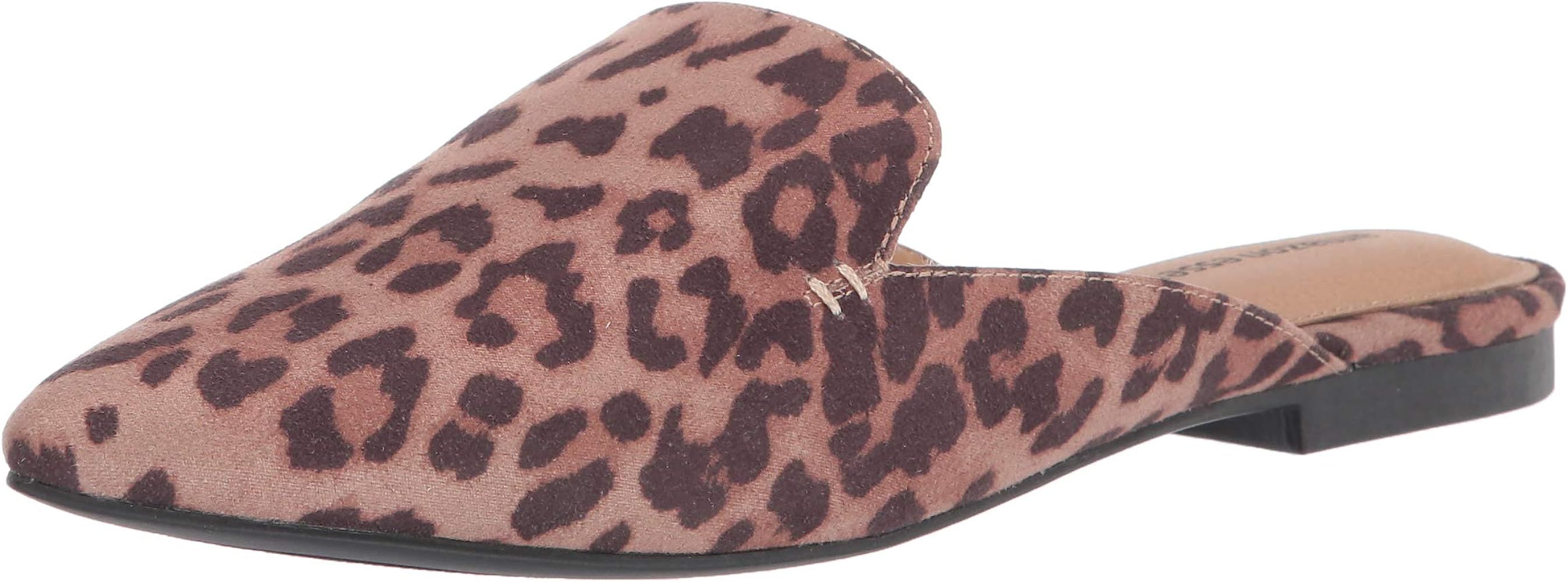 Amazon Essentials Women's Pointy Toe Mule with Mini Heel | Amazon (US)