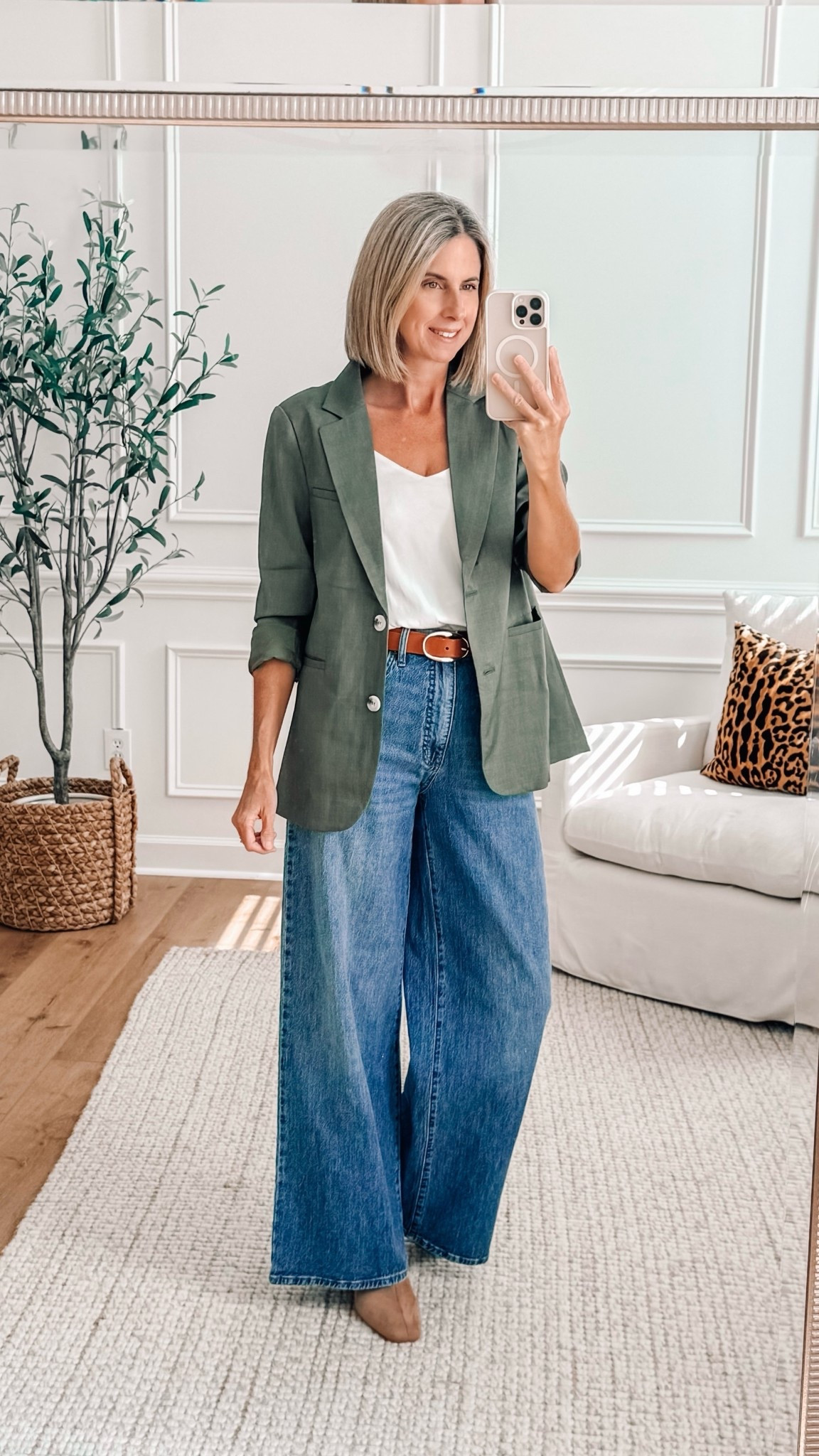 Fall Outfit Inspo: Walmart Blazer + wide leg Denim 
Easily take this one from work to weekend Business casual style 








#WalmartFashion #WalmartFinds #WalmartStyle #AffordableStyle #FallOutfitInspo #WideLegJeans #BlazerOutfit #EverydayStyle #OOTD #LTKFinds #LTKStyle #LTKFall

Walmart fall outfit
Walmart blazer
Walmart wide leg jeans
Affordable fall fashion
Walmart outfit ideas
Budget-friendly fall style


#LTKSaleAlert #LTKWorkwear #LTKSeasonal