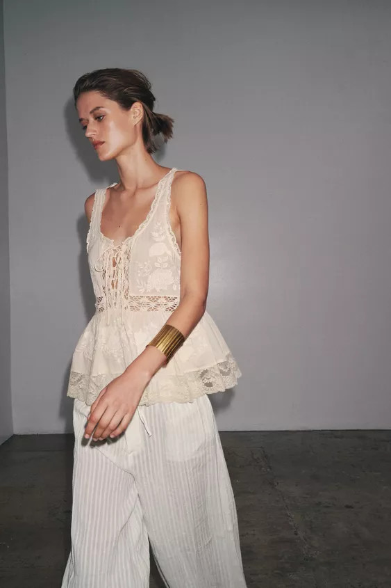 ZW COLLECTION EMBROIDERED ROMANTIC TOP | Zara US