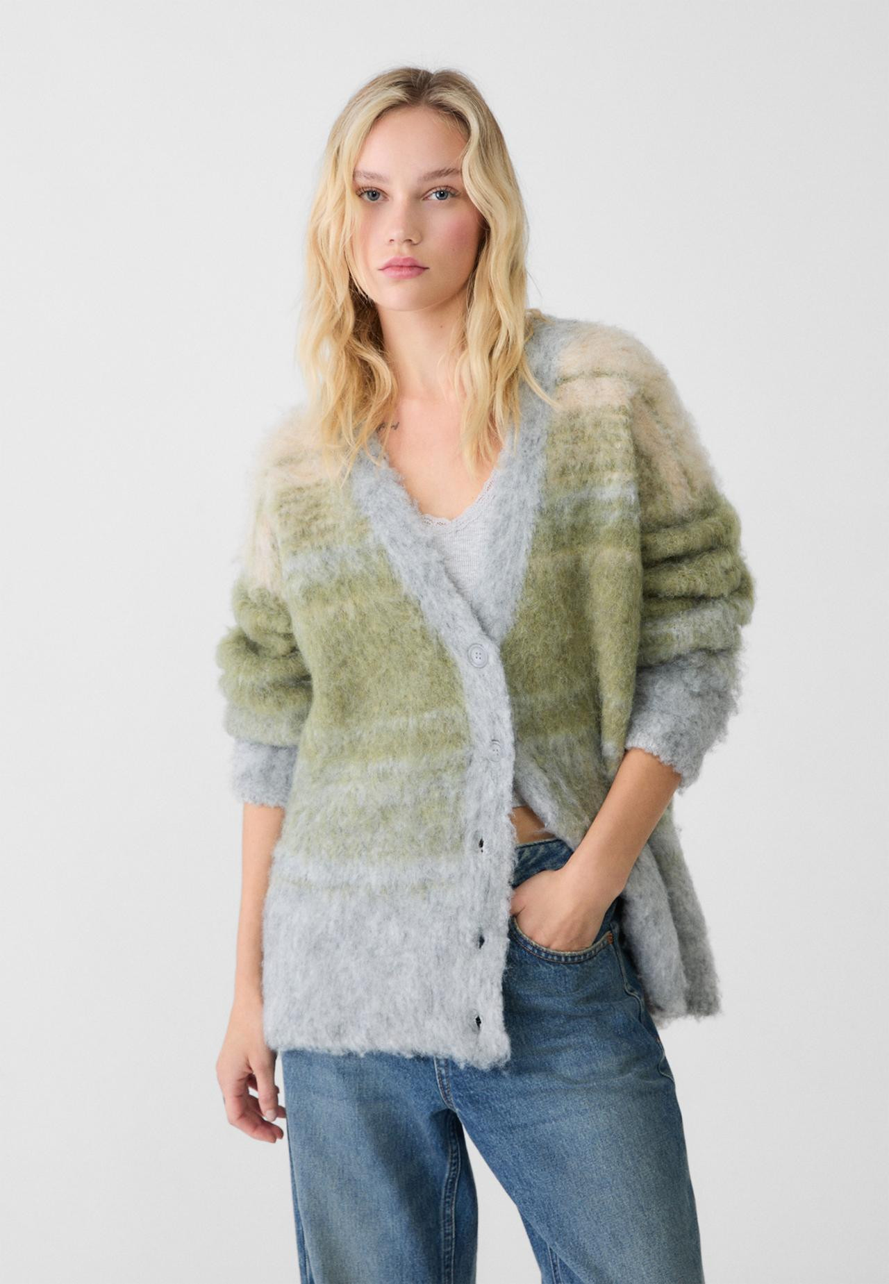 Button-up knit cardigan£39.99Select size | Stradivarius (UK)