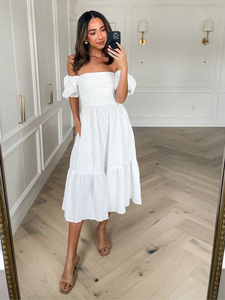 Abercrombie code AFNENA for 15% OFF! Wearing size xs dress



Spring outfit 
Spring dress
Casual outfit 
Weekend outfit 
White dress
Abercrombie sale

#LTKsalealert #LTKfindsunder100 #LTKstyletip