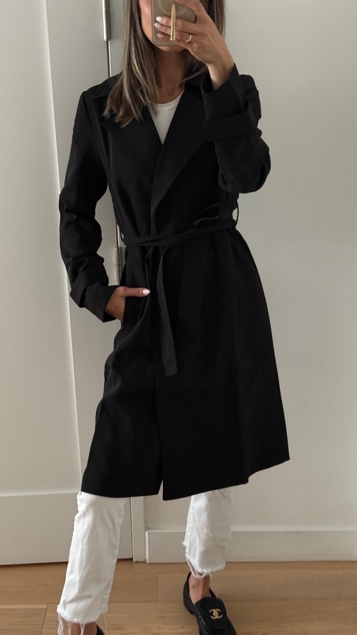 This crepe trench is so versatile- a great going out to dinner jacket! Perfect to wear over jeans or a dress. Wearing a size small! 🖤

#LTKSeasonal #LTKootd #LTKStyleTip