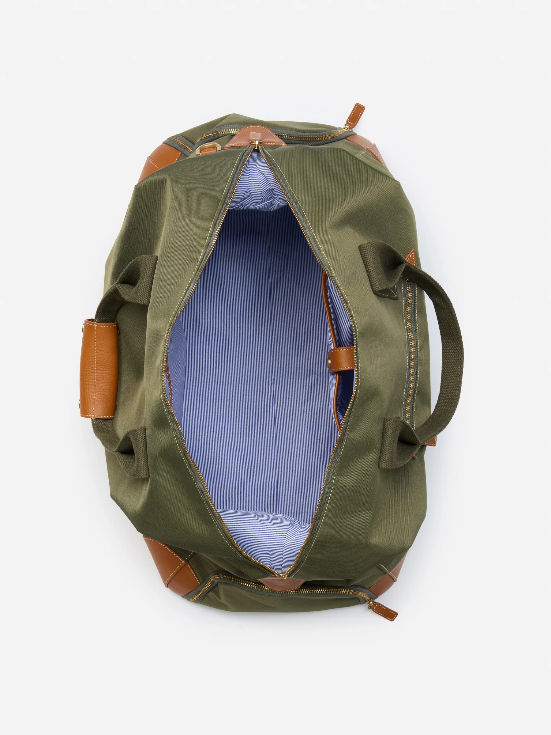 Olive Solid Stanley Weekender Bag | Men's Luggage & Travel | J.McLaughlin | J.McLaughlin