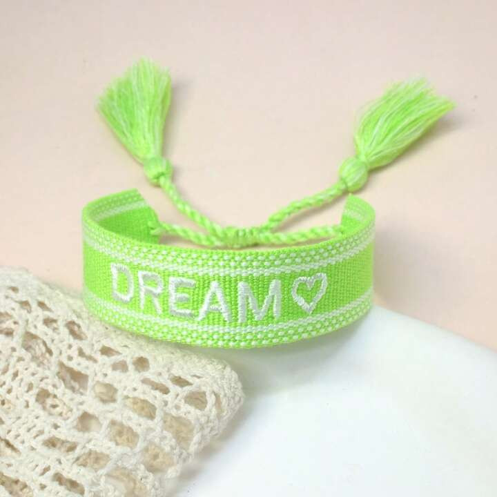 1pc Handmade Embroidered Heart & Letter Design Braided Vintage Tassel Bracelet, Bohemian Style Wristband, Suitable As Gift For Family, Friends, Students, Parties, Travel | SHEIN