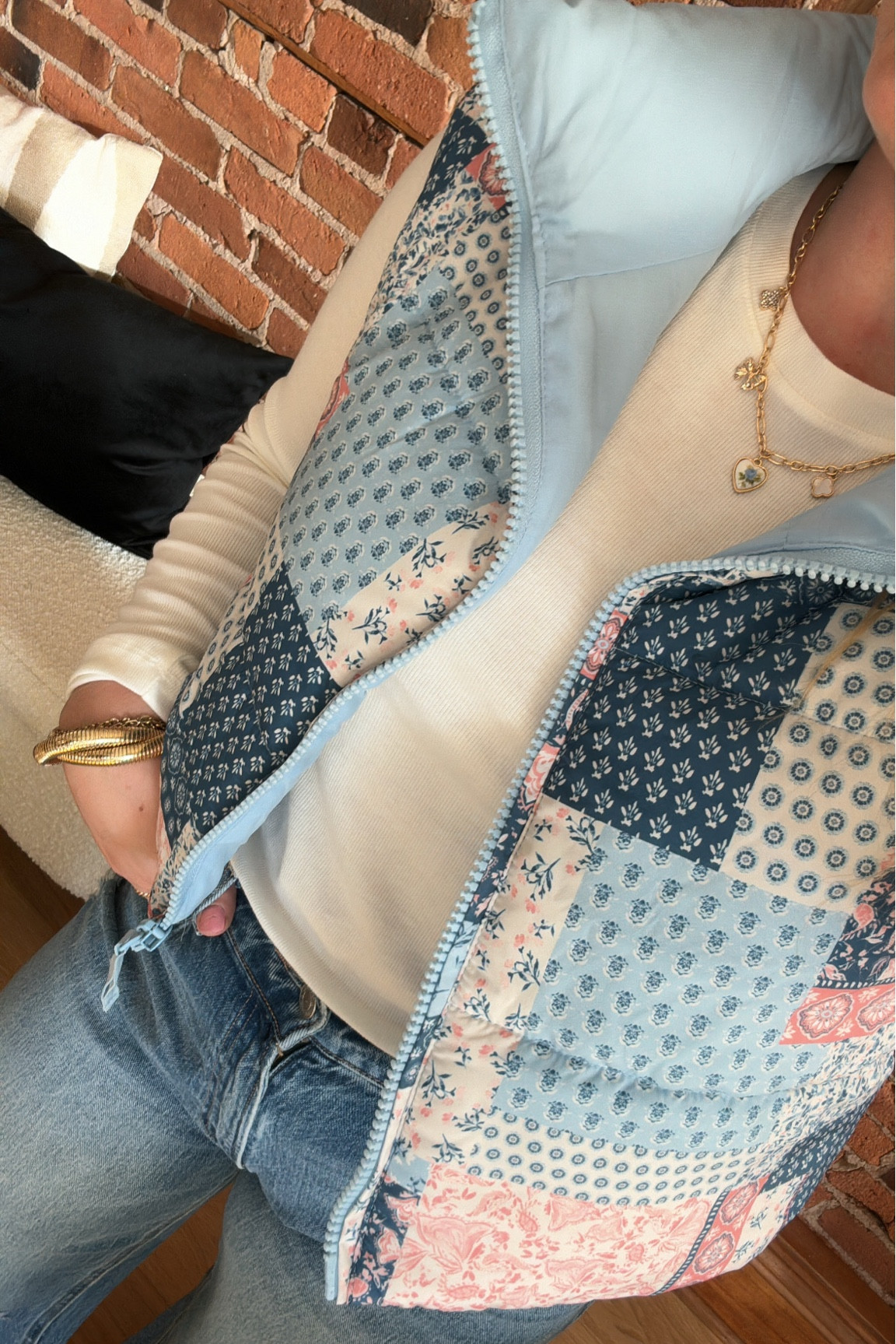 So obsessed with this patchwork vest! 💗

#LTKSeasonal #LTKfindsunder100 #LTKstyletip